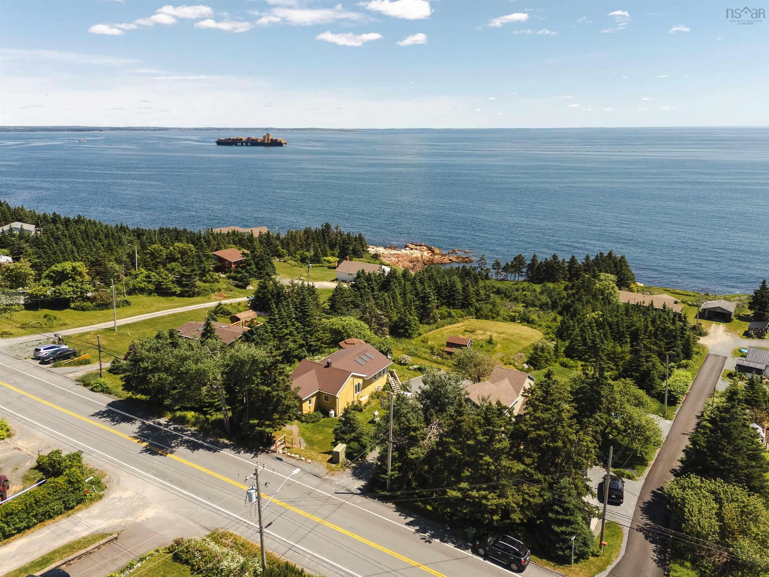 664 Ketch Harbour Road, Portuguese Cove, NS B3V 1K2, 2 Bedrooms Bedrooms, ,2 BathroomsBathrooms,Residential,For Sale,Ketch Harbour,202516038