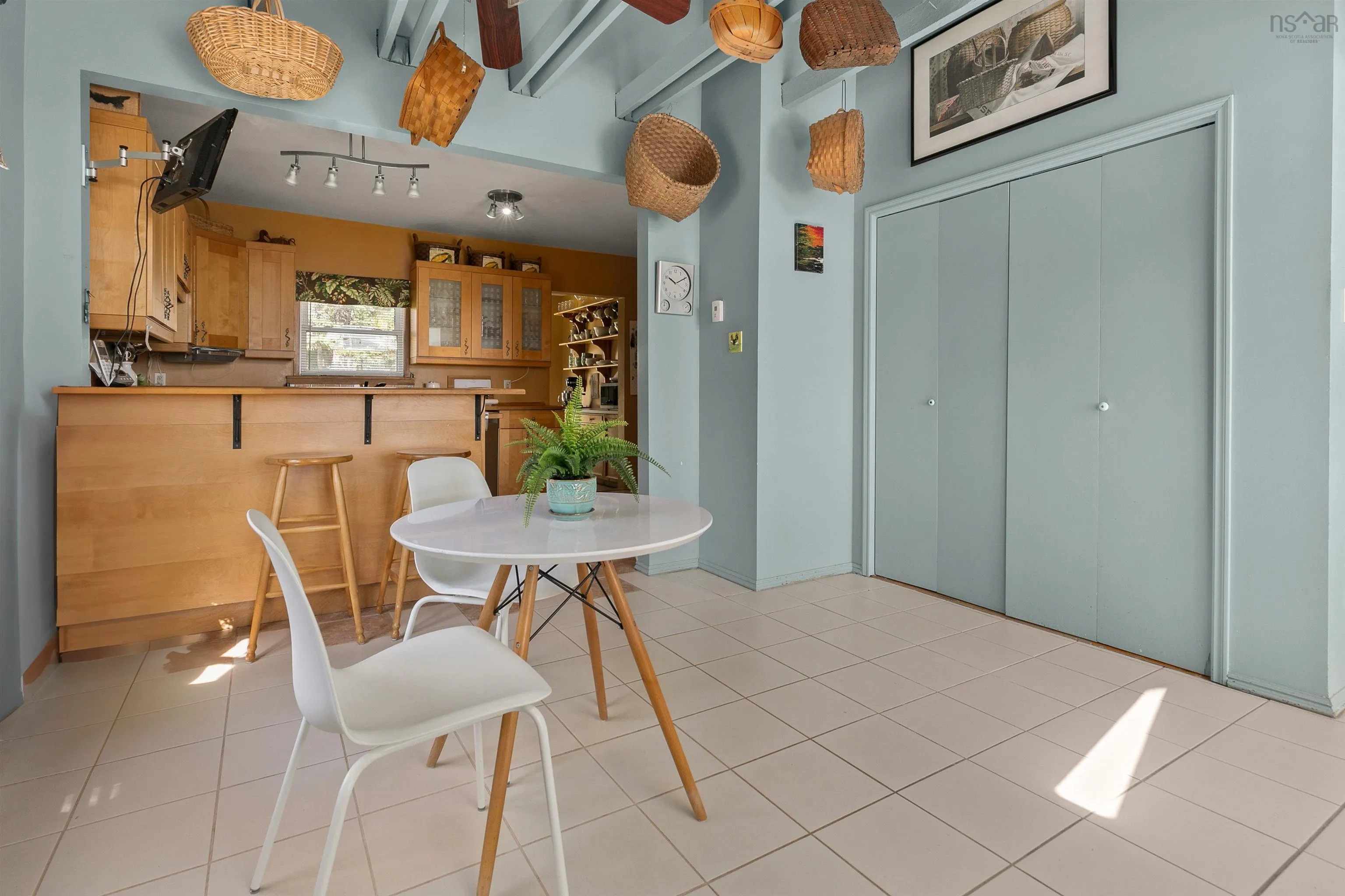 664 Ketch Harbour Road, Portuguese Cove, NS B3V 1K2, 2 Bedrooms Bedrooms, ,2 BathroomsBathrooms,Residential,For Sale,Ketch Harbour,202516038