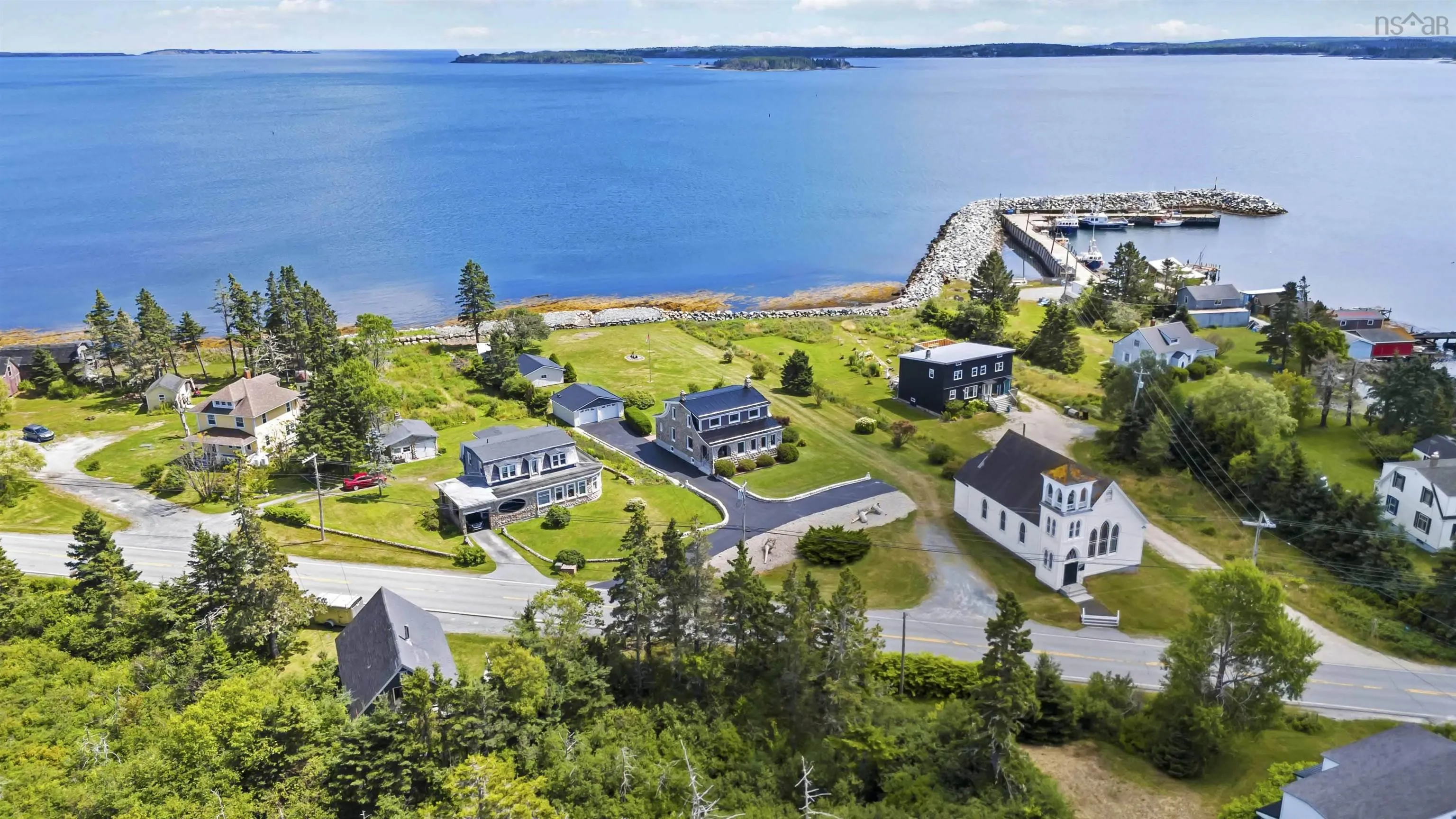 4027 331 Highway, Dublin Shore, NS B0R 1C0, 4 Bedrooms Bedrooms, ,2 BathroomsBathrooms,Residential,For Sale,331,202518514