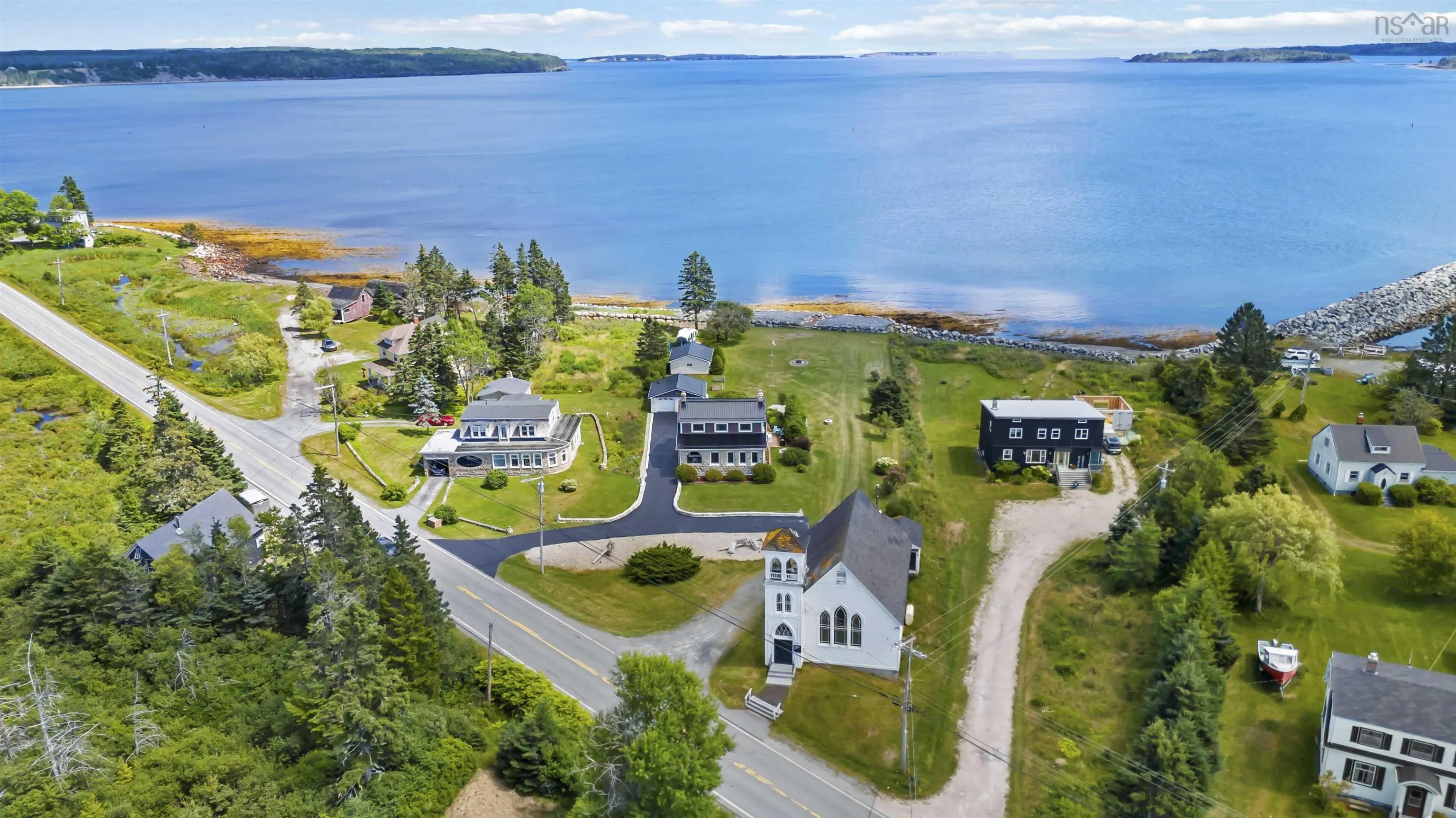 4027 331 Highway, Dublin Shore, NS B0R 1C0, 4 Bedrooms Bedrooms, ,2 BathroomsBathrooms,Residential,For Sale,331,202518514