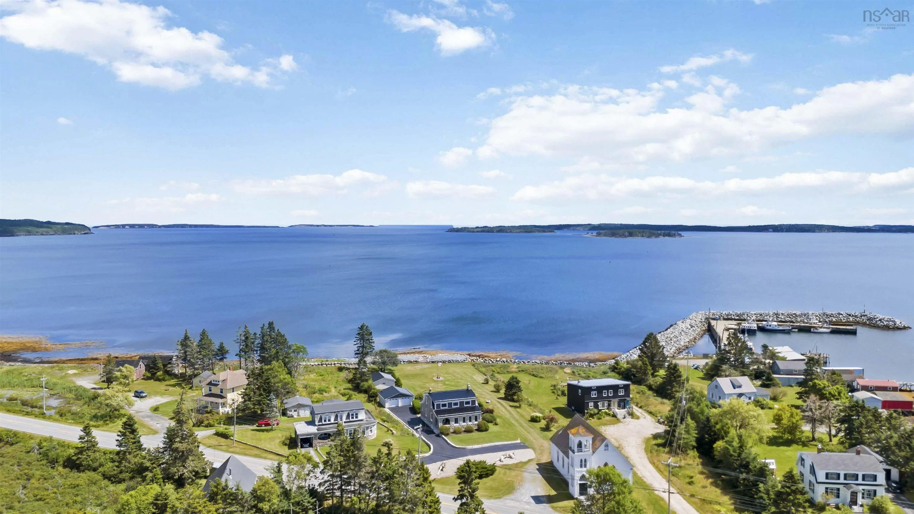 4027 331 Highway, Dublin Shore, NS B0R 1C0, 4 Bedrooms Bedrooms, ,2 BathroomsBathrooms,Residential,For Sale,331,202518514