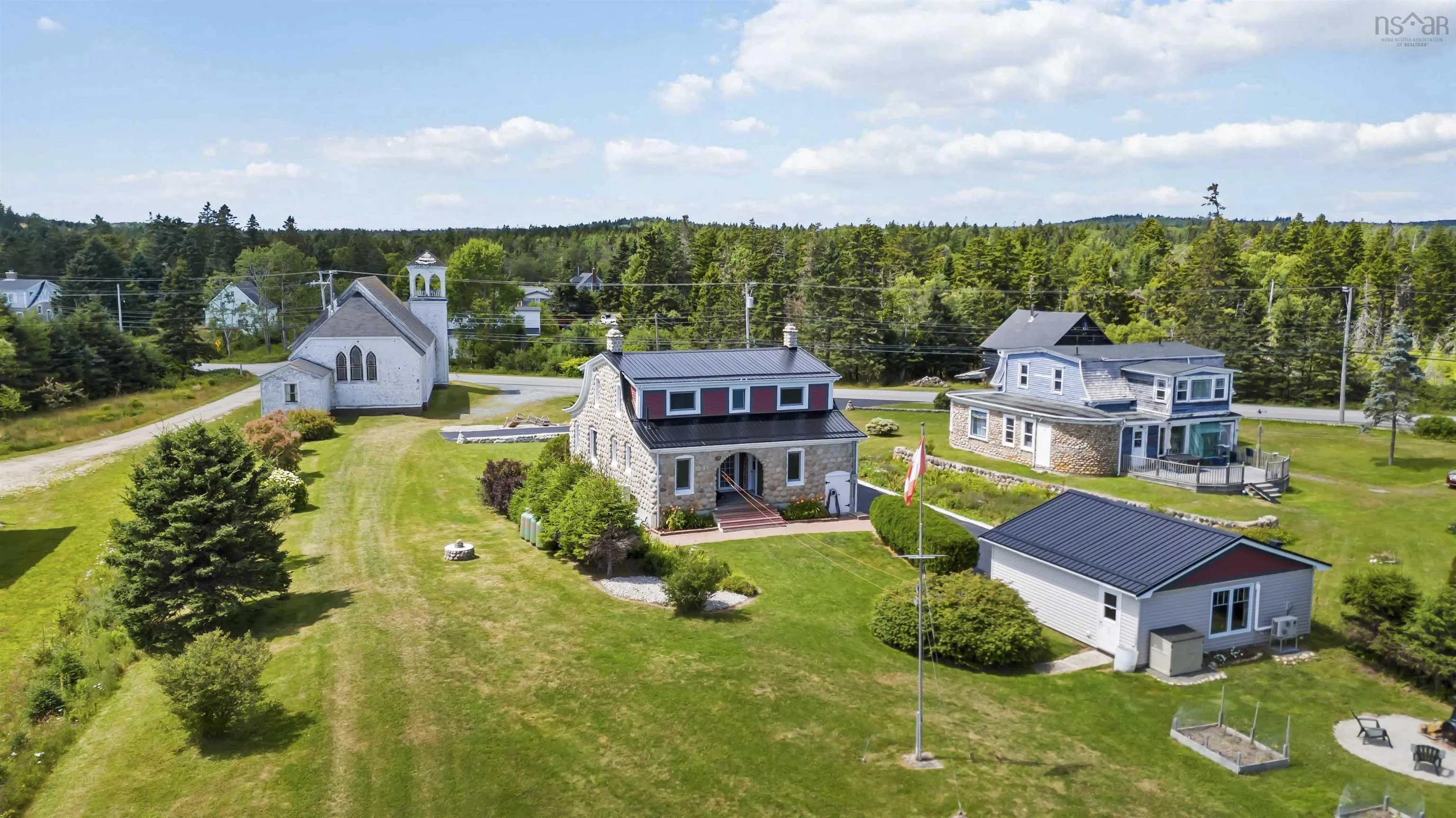 4027 331 Highway, Dublin Shore, NS B0R 1C0, 4 Bedrooms Bedrooms, ,2 BathroomsBathrooms,Residential,For Sale,331,202518514