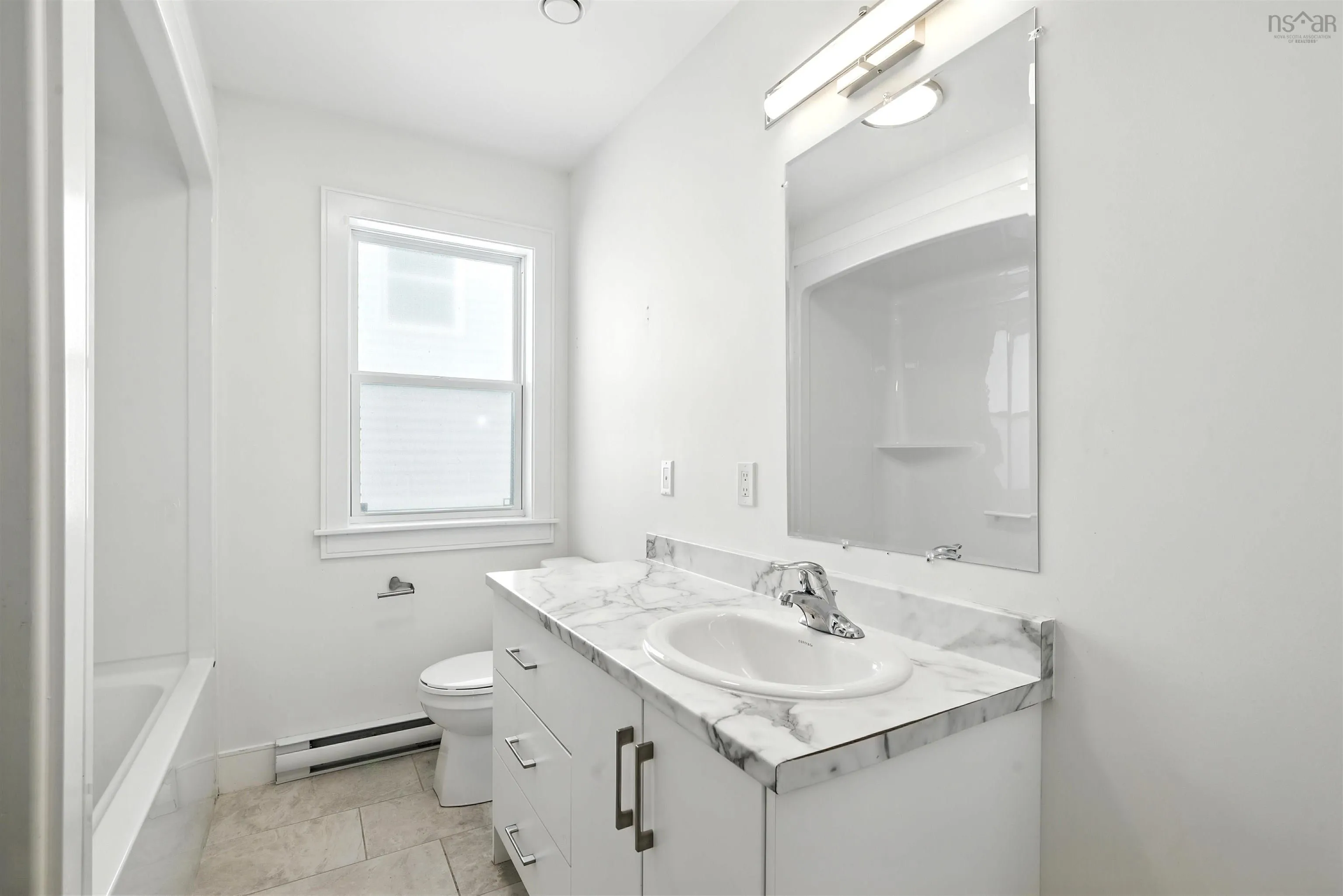 24 Bristolton Avenue, West Bedford, NS B4B 0Z3, 4 Bedrooms Bedrooms, ,4 BathroomsBathrooms,Residential,For Sale,Bristolton,202521240