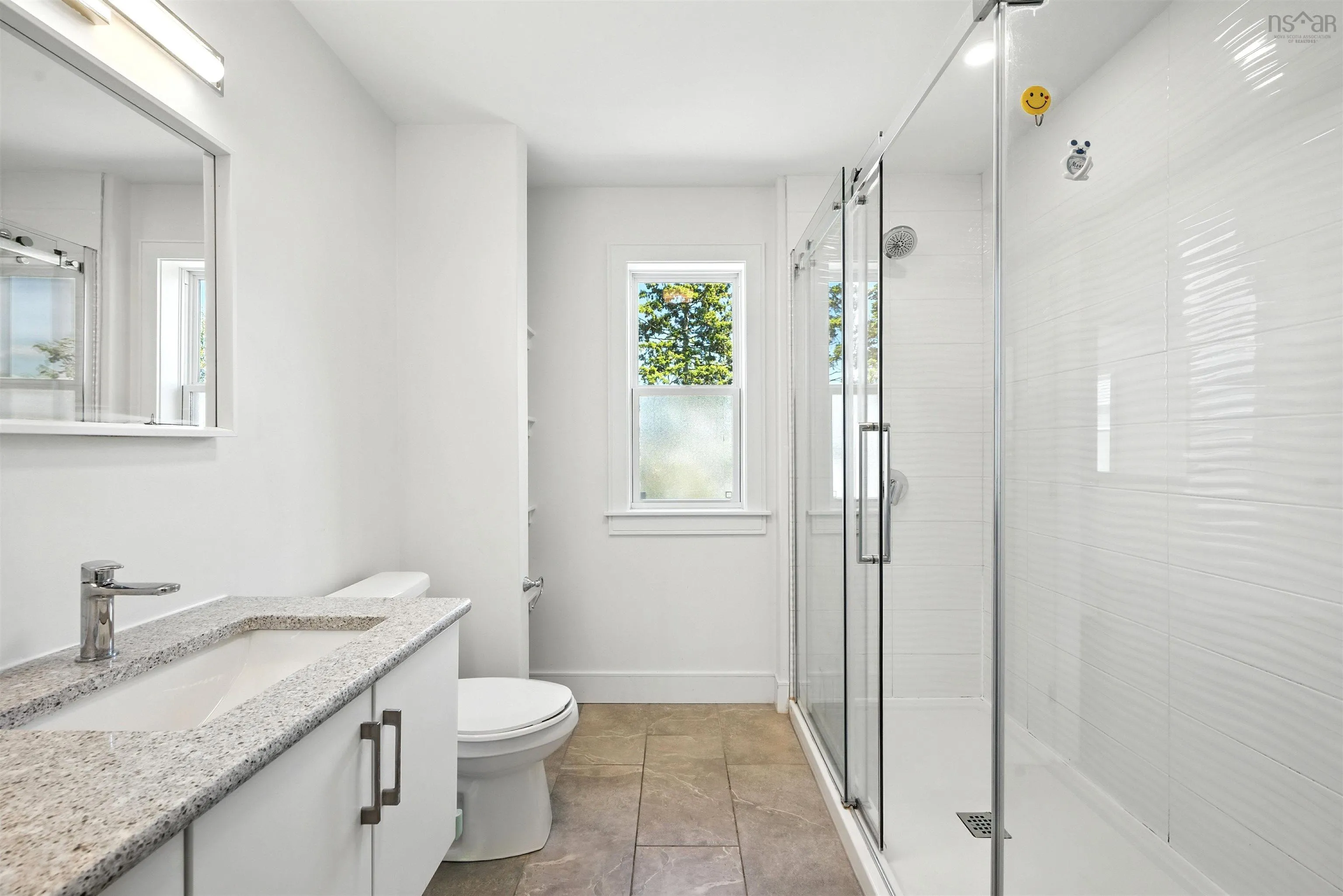 24 Bristolton Avenue, West Bedford, NS B4B 0Z3, 4 Bedrooms Bedrooms, ,4 BathroomsBathrooms,Residential,For Sale,Bristolton,202521240
