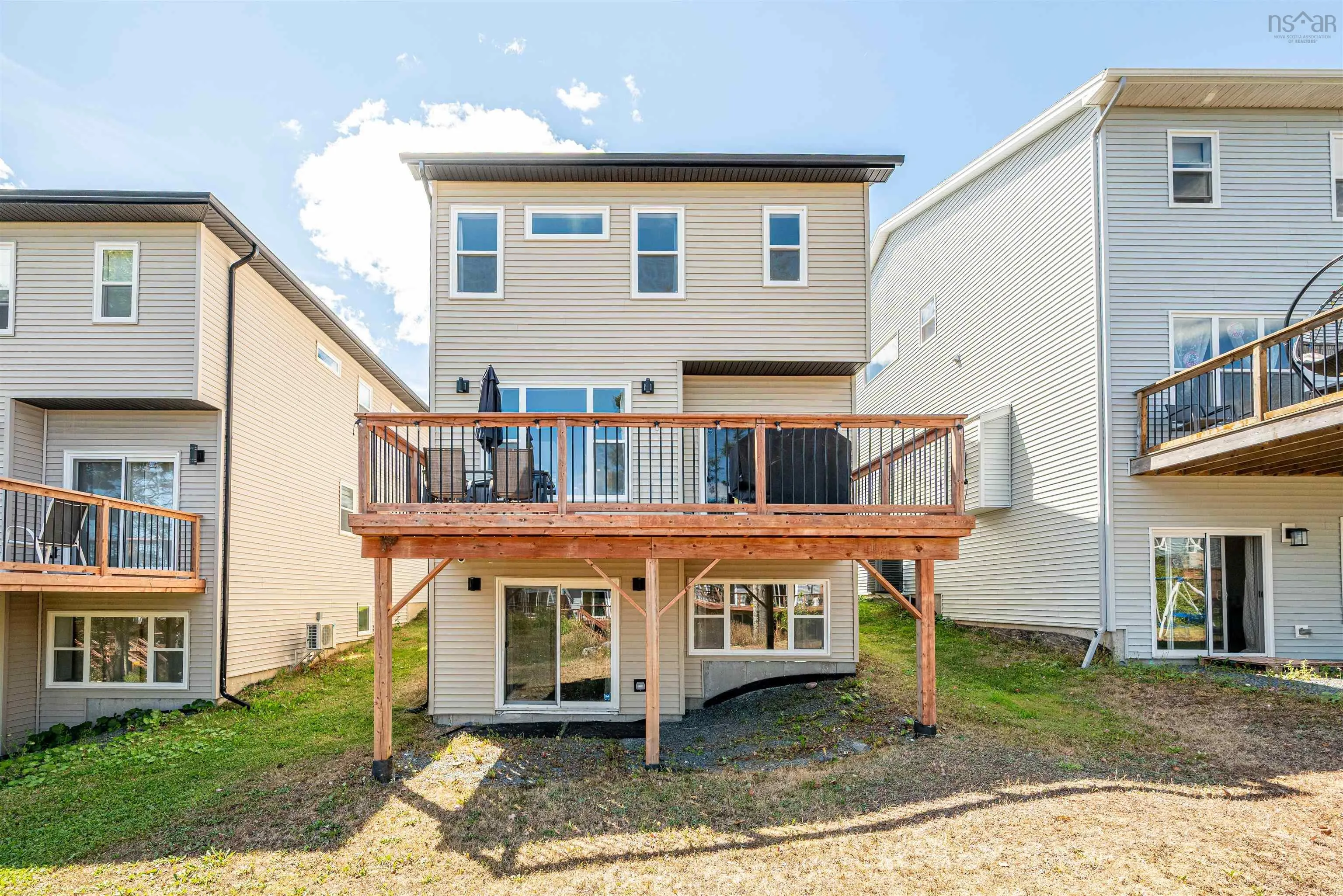 24 Bristolton Avenue, West Bedford, NS B4B 0Z3, 4 Bedrooms Bedrooms, ,4 BathroomsBathrooms,Residential,For Sale,Bristolton,202521240
