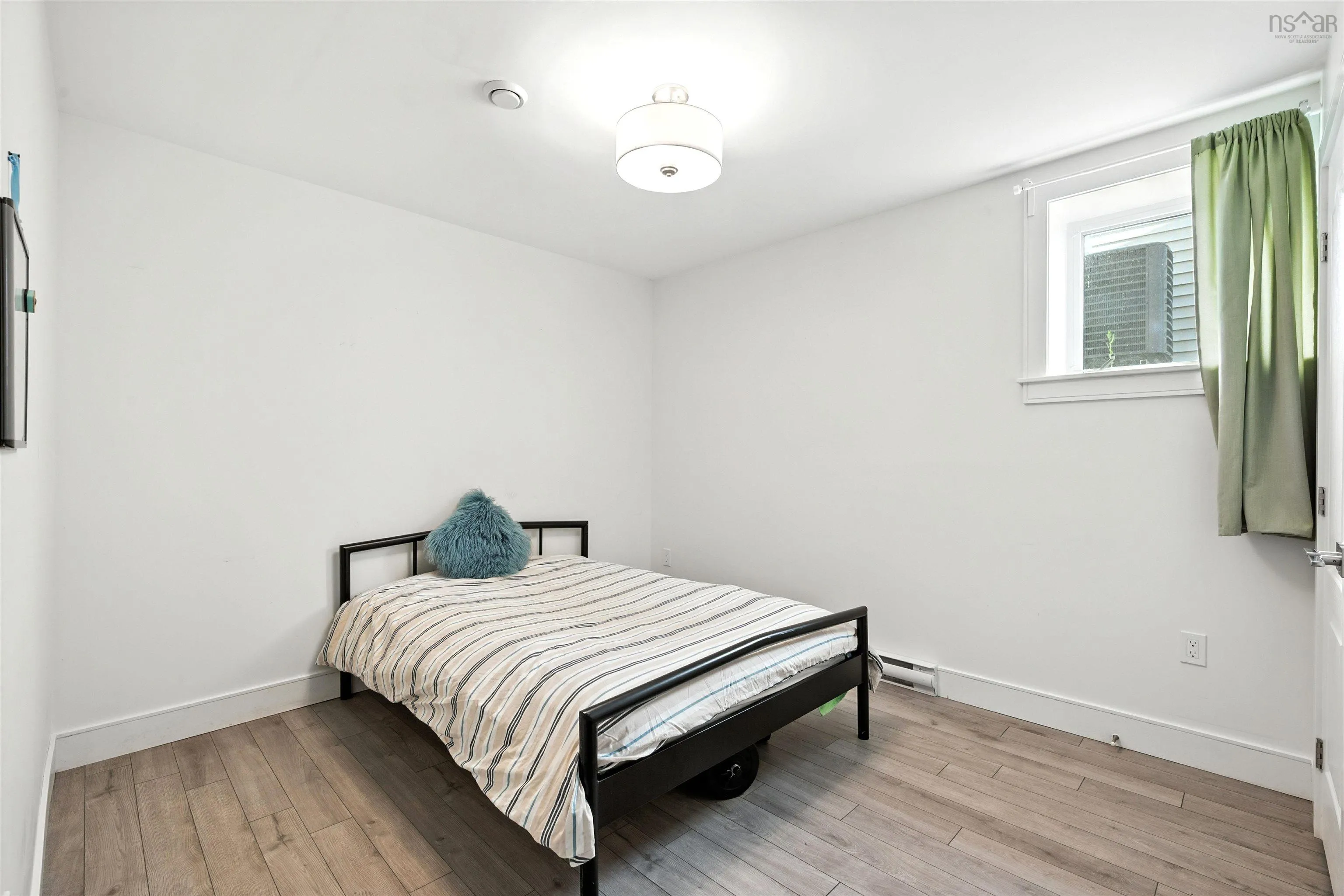 24 Bristolton Avenue, West Bedford, NS B4B 0Z3, 4 Bedrooms Bedrooms, ,4 BathroomsBathrooms,Residential,For Sale,Bristolton,202521240