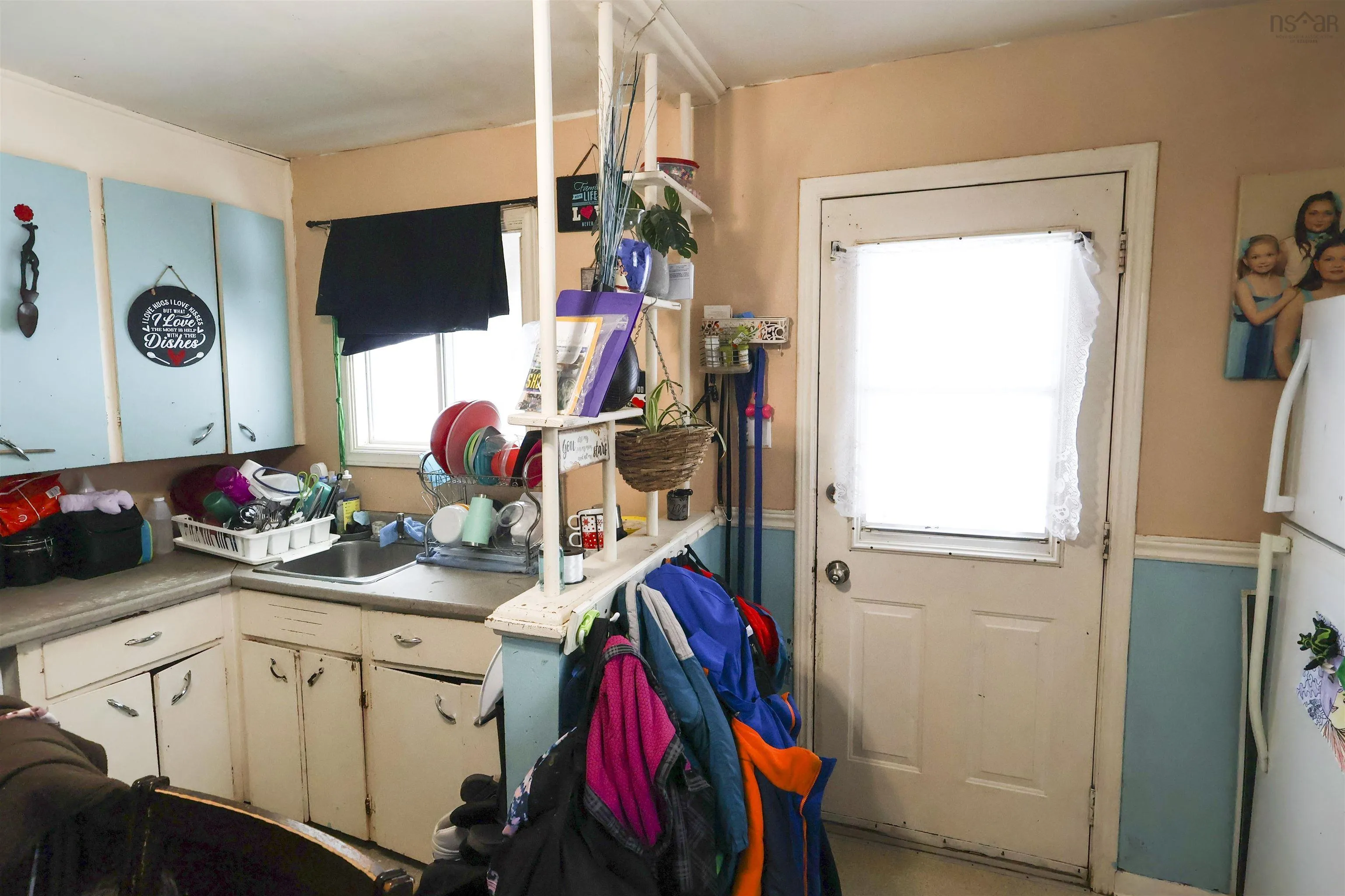 112 School Street, Kentville Ns B4n 2p9, 4 Bedrooms Bedrooms, ,Residential Income,For Sale,School,202501348