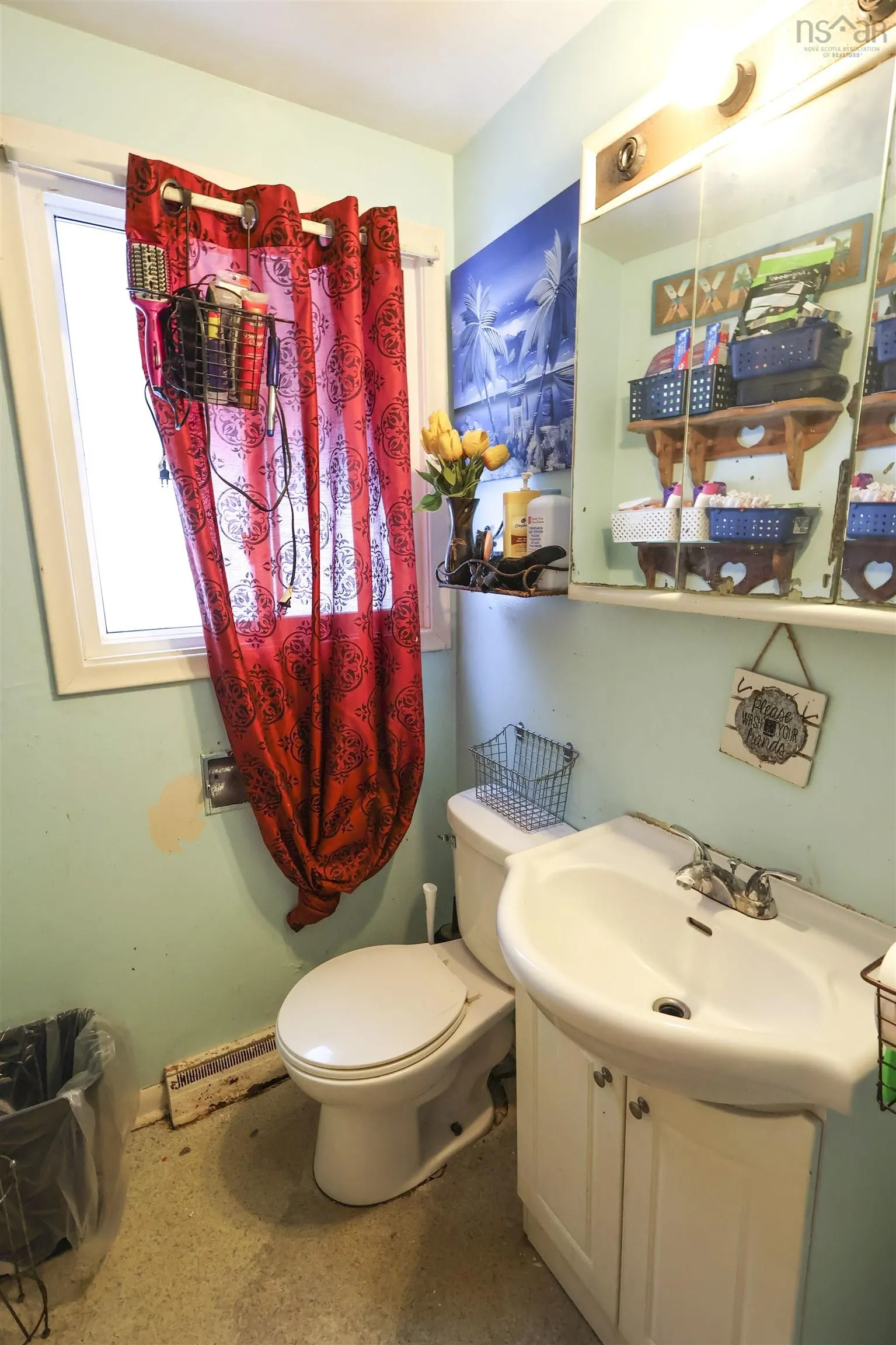 112 School Street, Kentville Ns B4n 2p9, 4 Bedrooms Bedrooms, ,Residential Income,For Sale,School,202501348