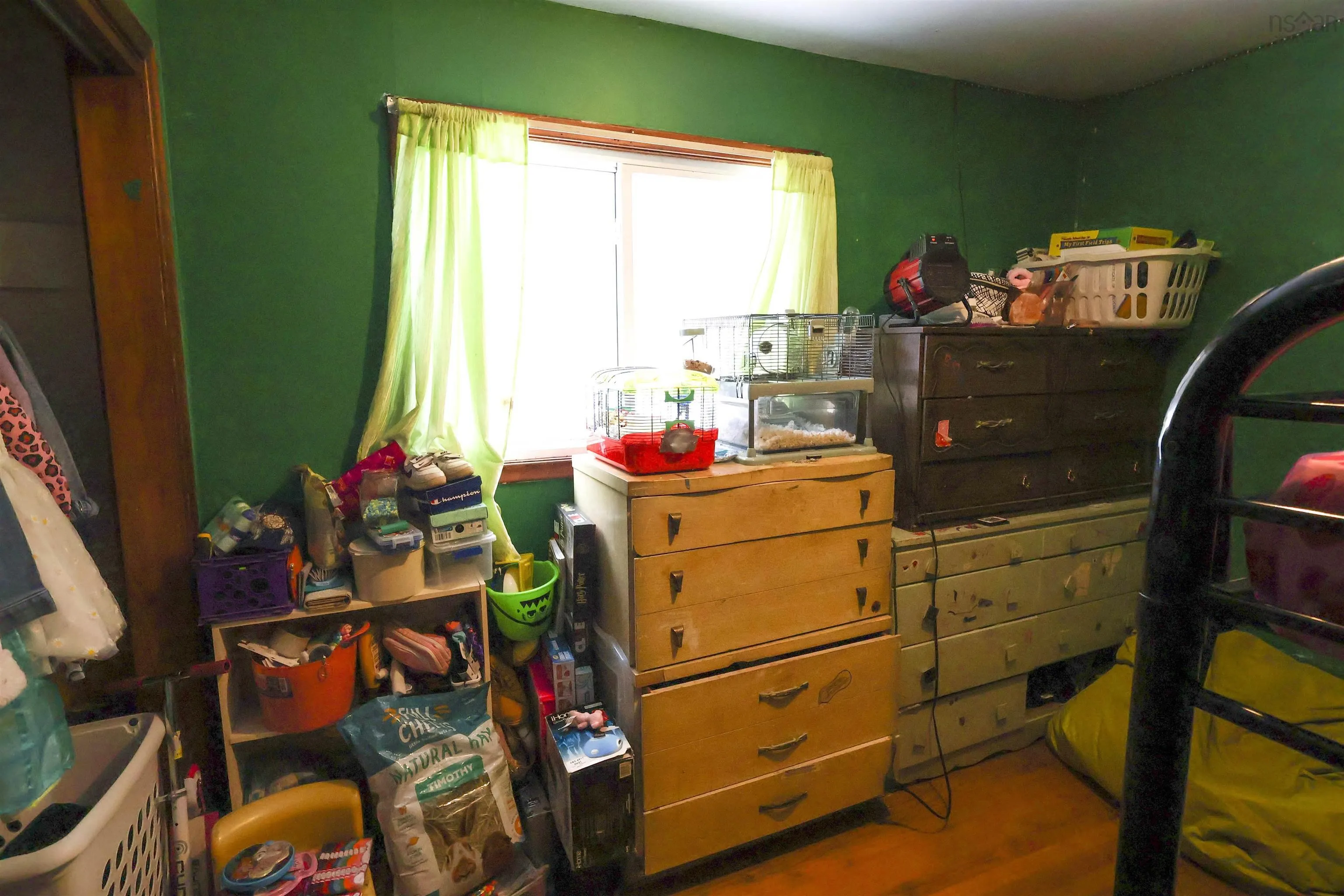 112 School Street, Kentville Ns B4n 2p9, 4 Bedrooms Bedrooms, ,Residential Income,For Sale,School,202501348