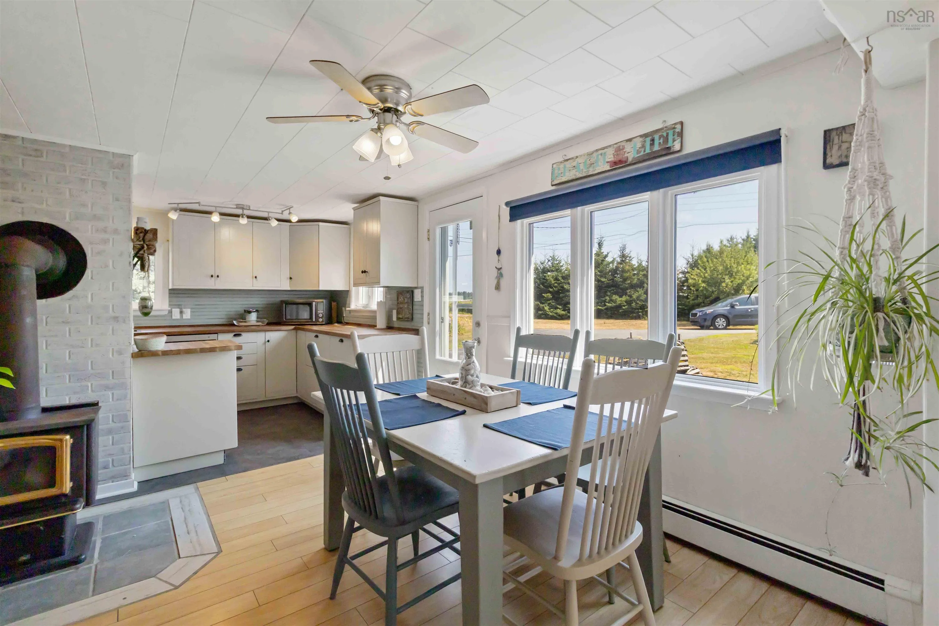46 Haughns Road, Beach Meadows, NS B0J 1H0, 3 Bedrooms Bedrooms, ,1 BathroomBathrooms,Residential,For Sale,Haughns,202520582