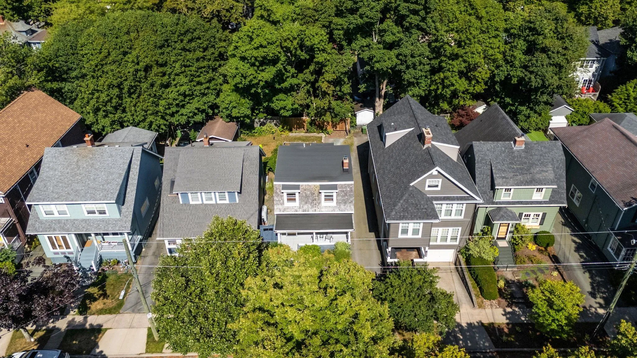 1671 Chestnut Street, Halifax Peninsula, NS B3H 3T3, 3 Bedrooms Bedrooms, ,2 BathroomsBathrooms,Residential,For Sale,Chestnut Street,202520013