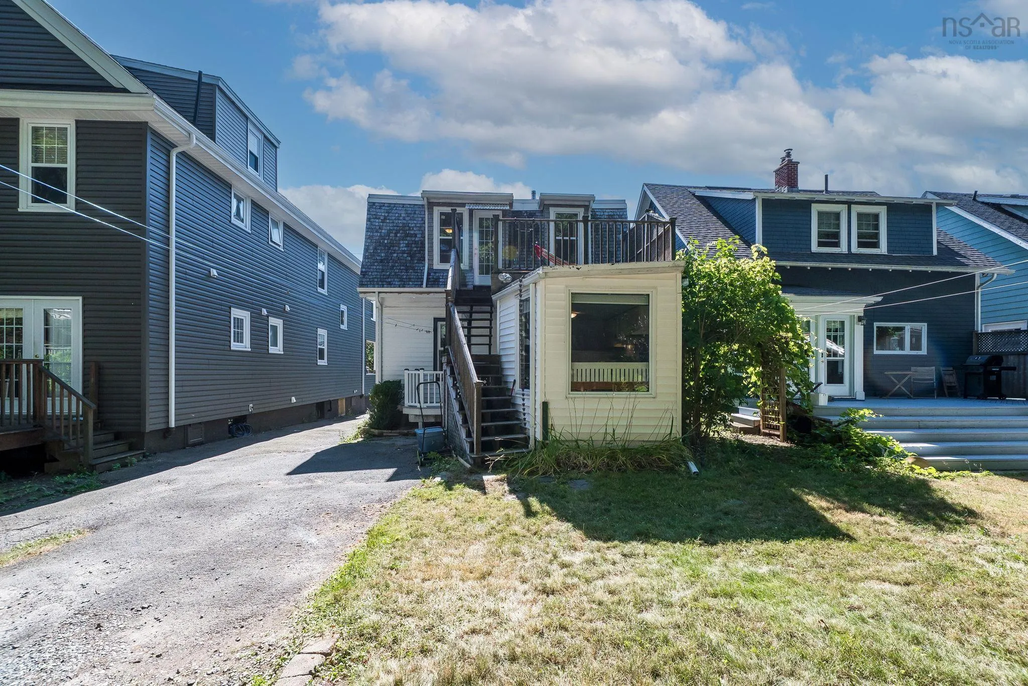 1671 Chestnut Street, Halifax Peninsula, NS B3H 3T3, 3 Bedrooms Bedrooms, ,2 BathroomsBathrooms,Residential,For Sale,Chestnut Street,202520013