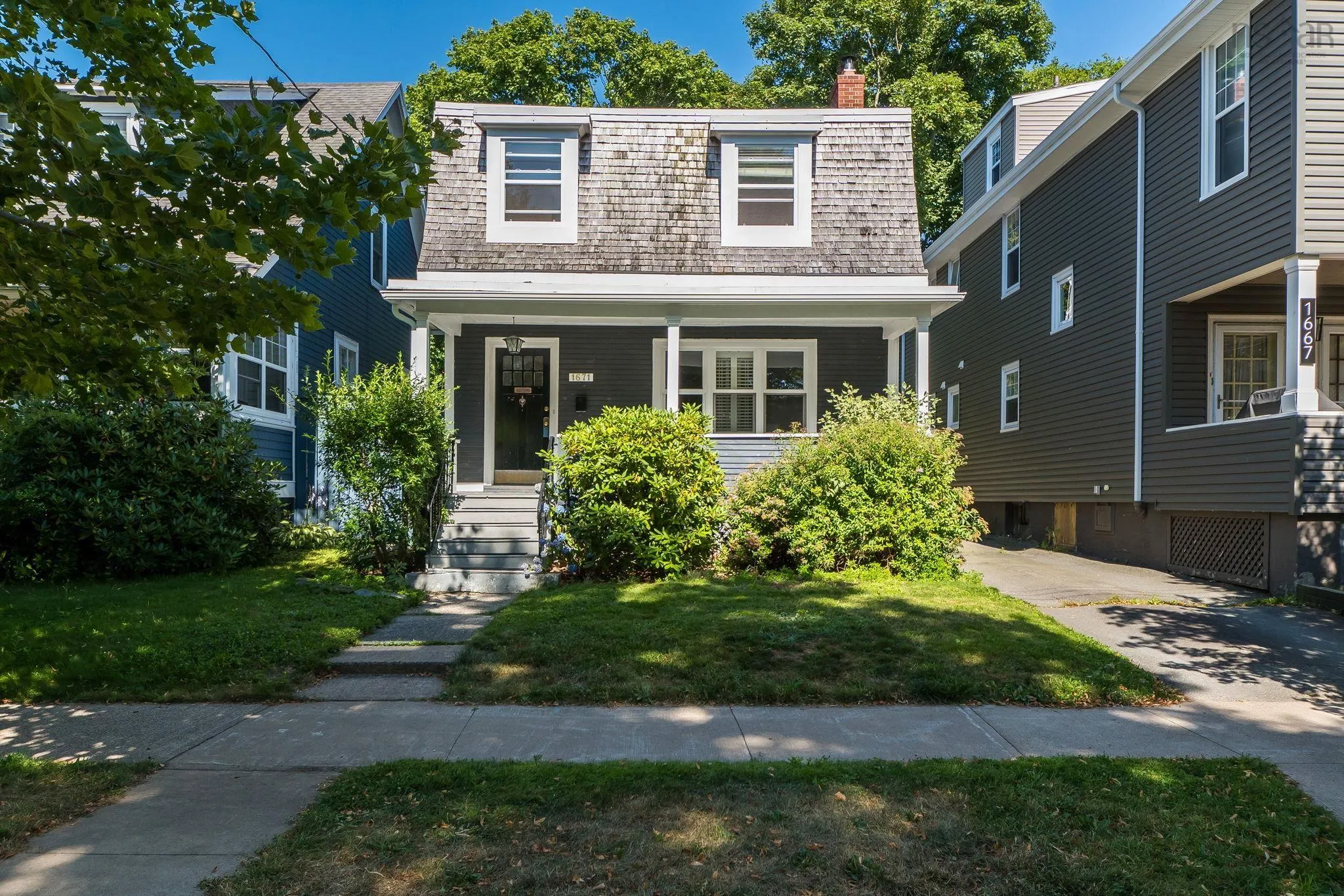 1671 Chestnut Street, Halifax Peninsula, NS B3H 3T3, 3 Bedrooms Bedrooms, ,2 BathroomsBathrooms,Residential,For Sale,Chestnut Street,202520013