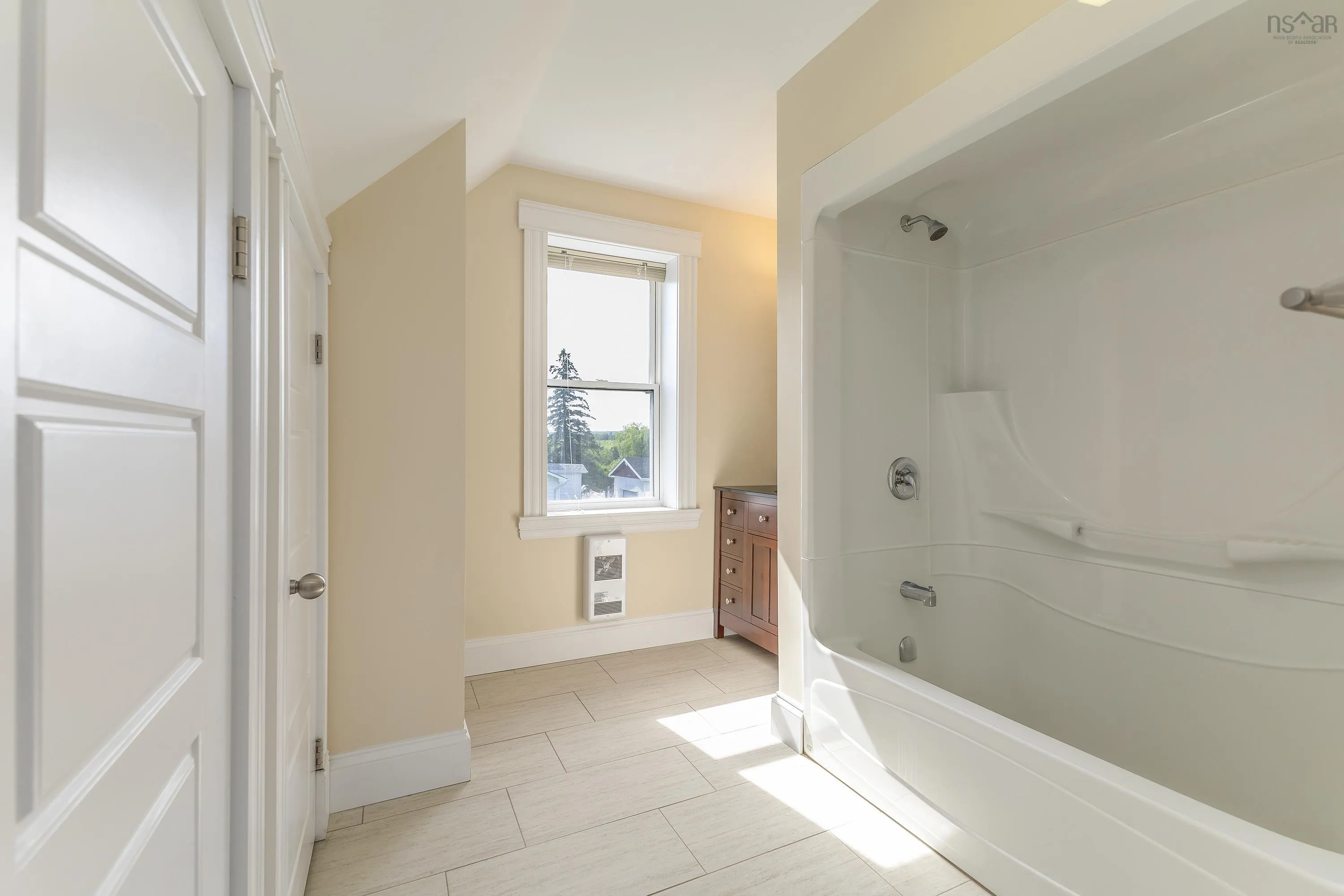 591 Lorne Street, New Glasgow, NS B2H 4L4, 3 Bedrooms Bedrooms, ,3 BathroomsBathrooms,Residential,For Sale,Lorne,202517573