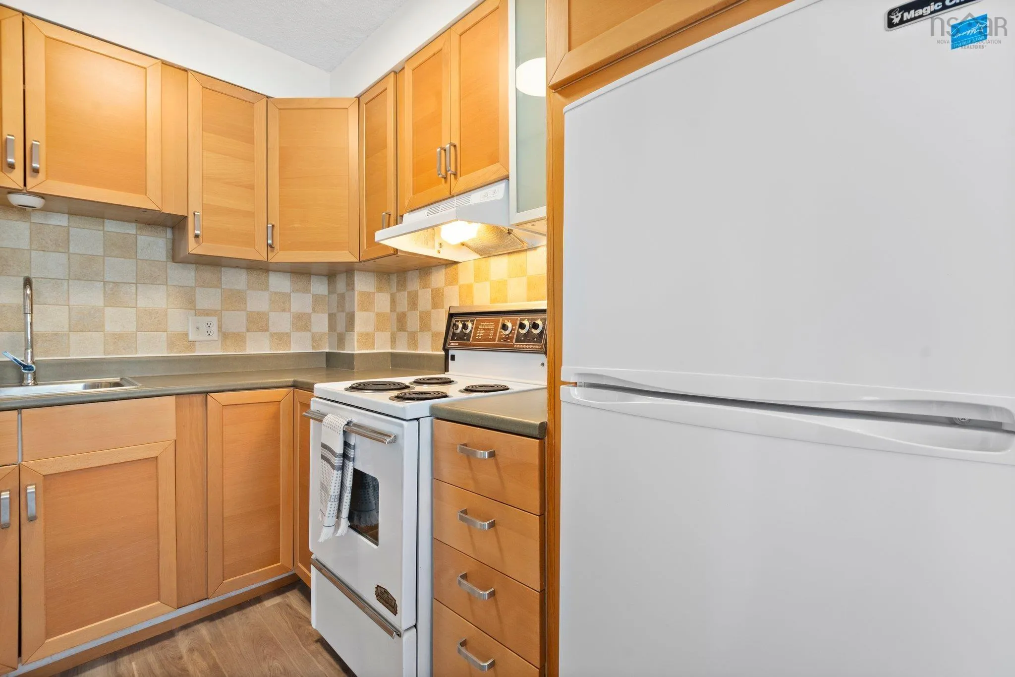 705-5959 Spring Garden Road, Halifax, NS B3H 1Y5, 1 Bedroom Bedrooms, ,1 BathroomBathrooms,Residential,For Sale,Spring Garden,202516784