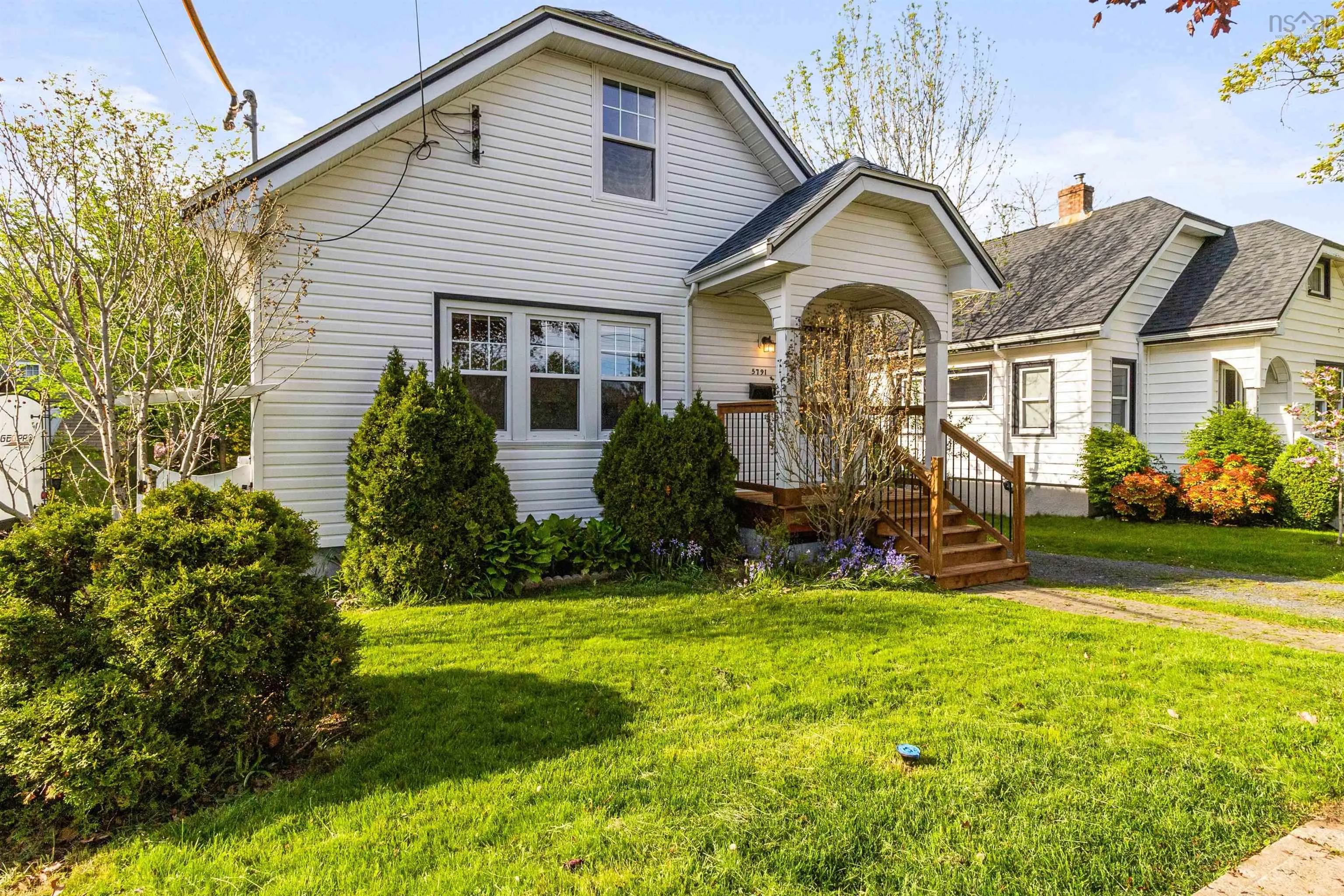 5791 Southwood Drive, Halifax, NS B3H 1E6, 4 Bedrooms Bedrooms, ,2 BathroomsBathrooms,Residential,For Sale,Southwood,202524466