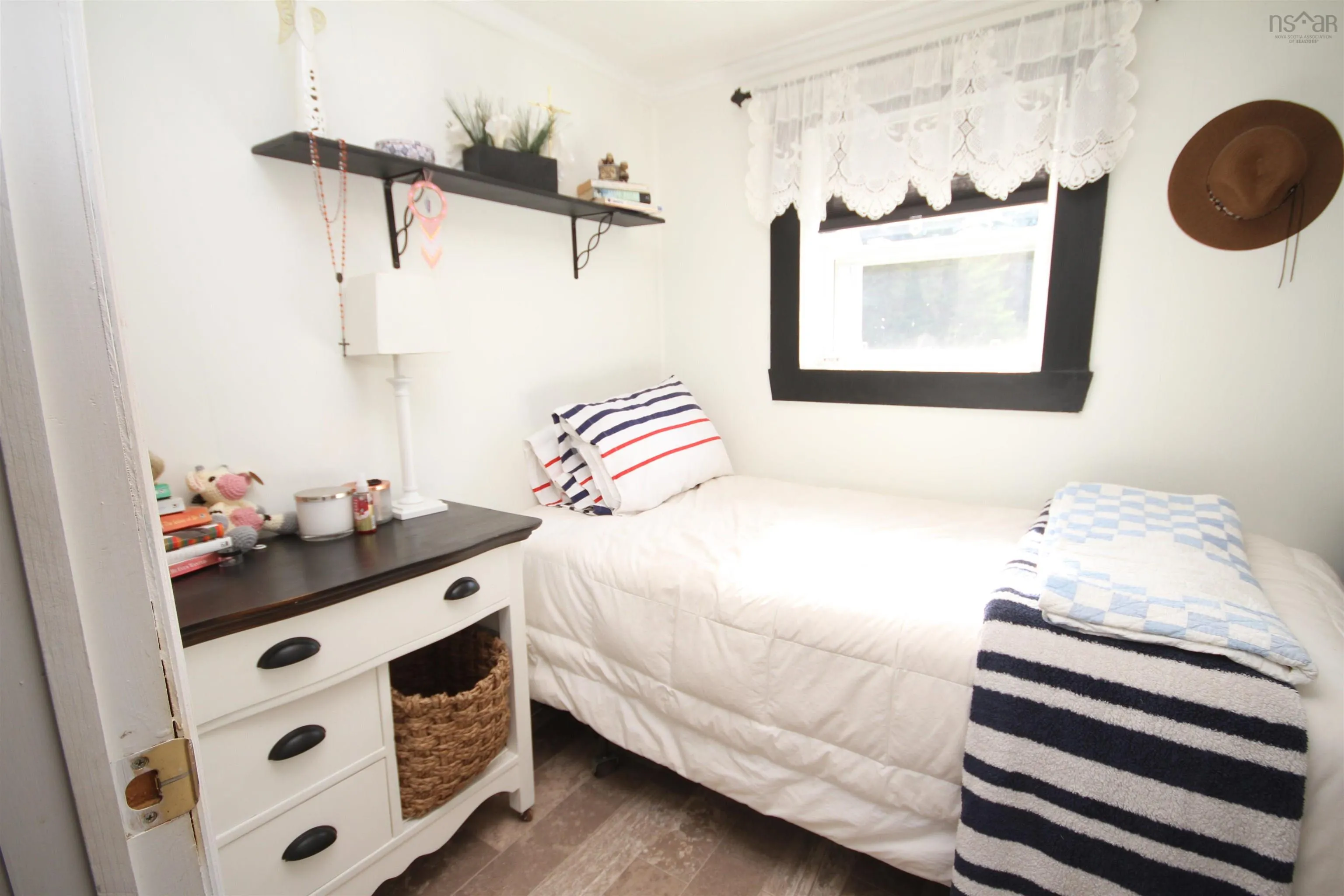 38 Lerues Lane, Lardoise, NS B0E 1S0, 3 Bedrooms Bedrooms, ,1 BathroomBathrooms,Residential,For Sale,Lerues,202512104