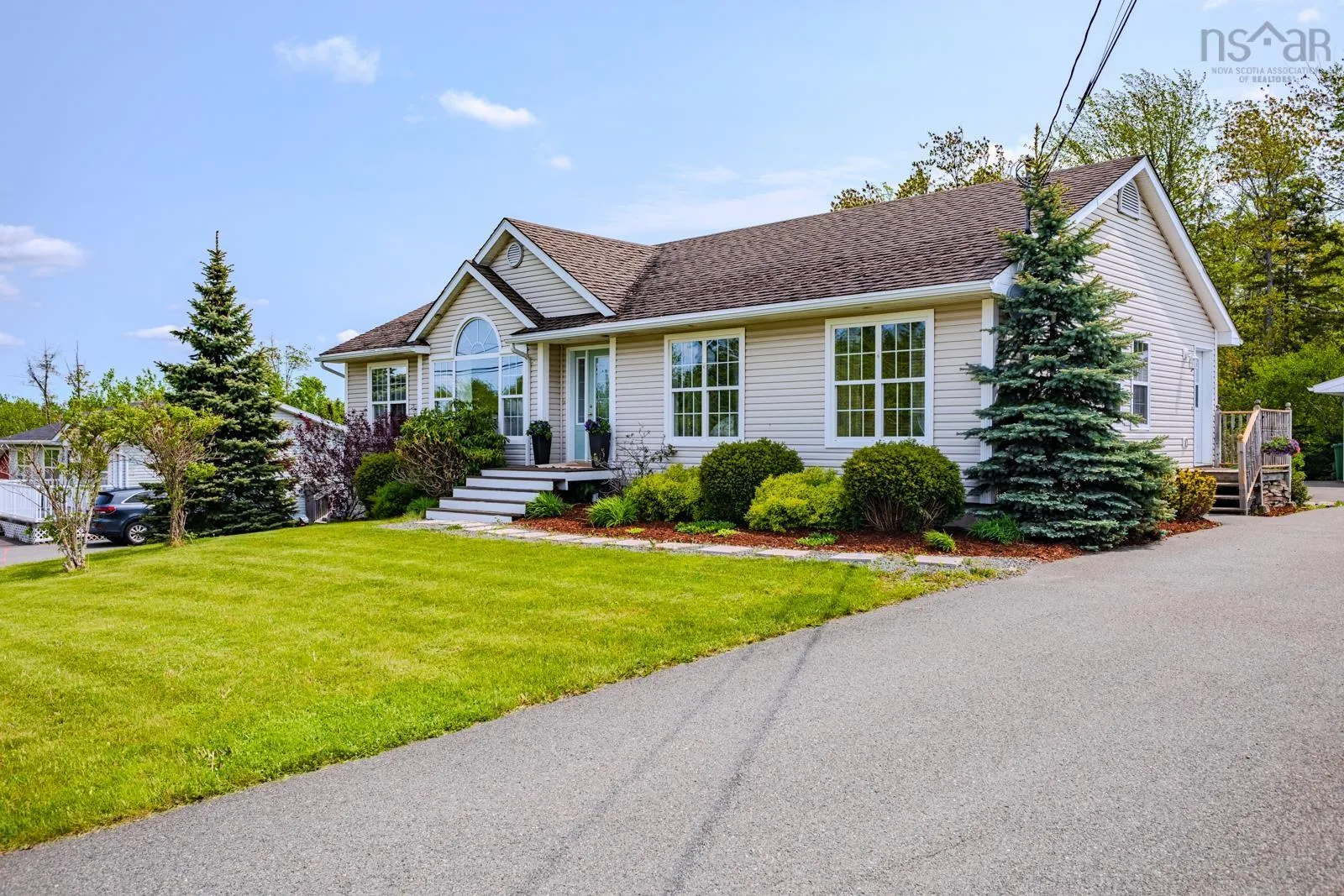 2049 Angell Street, Westville, NS B0K 2A0, 3 Bedrooms Bedrooms, ,3 BathroomsBathrooms,Residential,For Sale,Angell,202513679