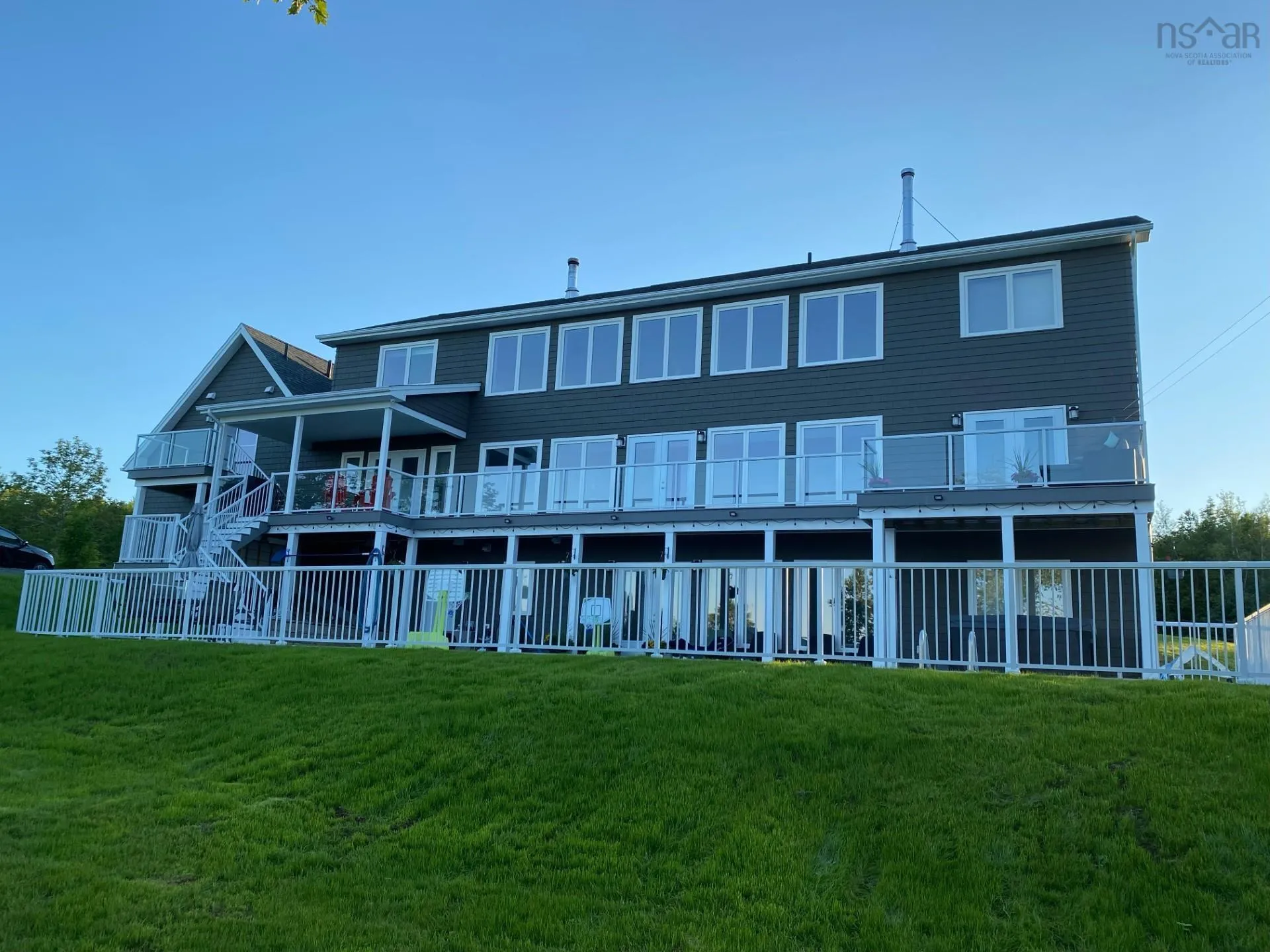 17 Triton Brook Road, Fairmont, NS B2G 2K9, 6 Bedrooms Bedrooms, ,5 BathroomsBathrooms,Residential,For Sale,Triton Brook Road, Fairmont,202500437