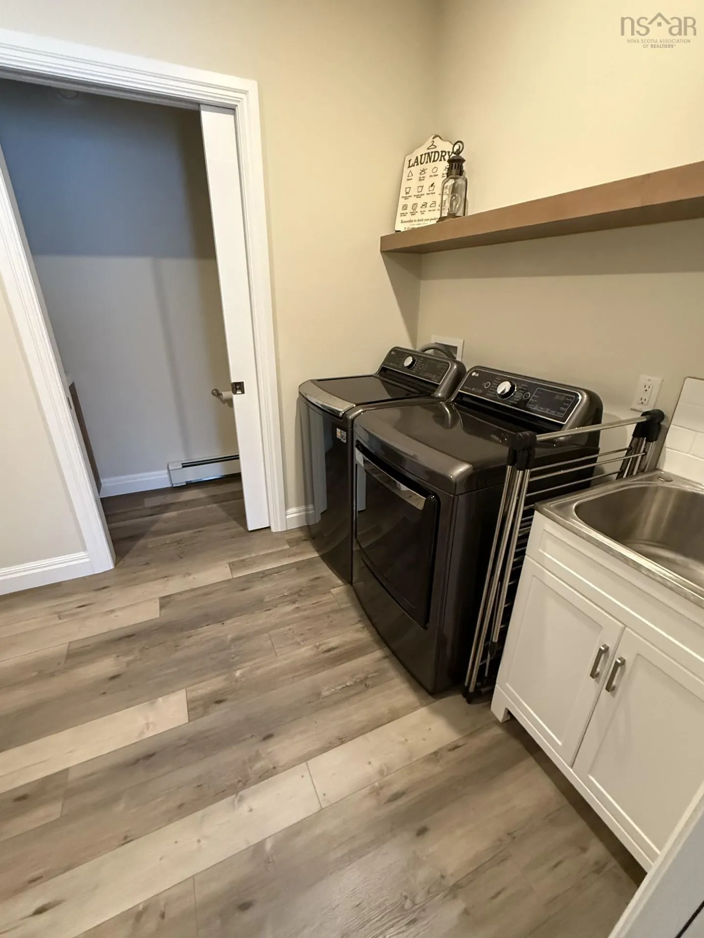 17 Triton Brook Road, Fairmont, NS B2G 2K9, 6 Bedrooms Bedrooms, ,5 BathroomsBathrooms,Residential,For Sale,Triton Brook Road, Fairmont,202500437