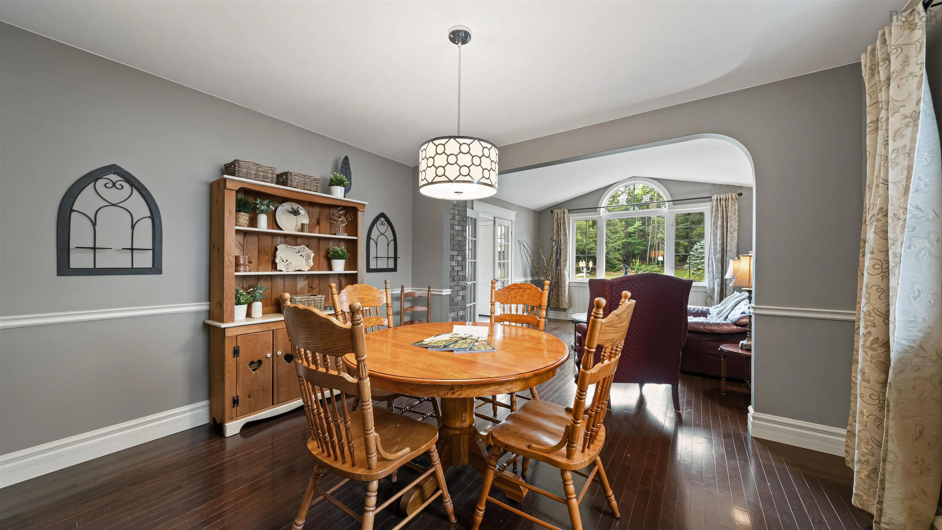 17 Oakley Avenue, Halifax, NS B3M 3G6, 6 Bedrooms Bedrooms, ,4 BathroomsBathrooms,Residential,For Sale,Oakley,202522937