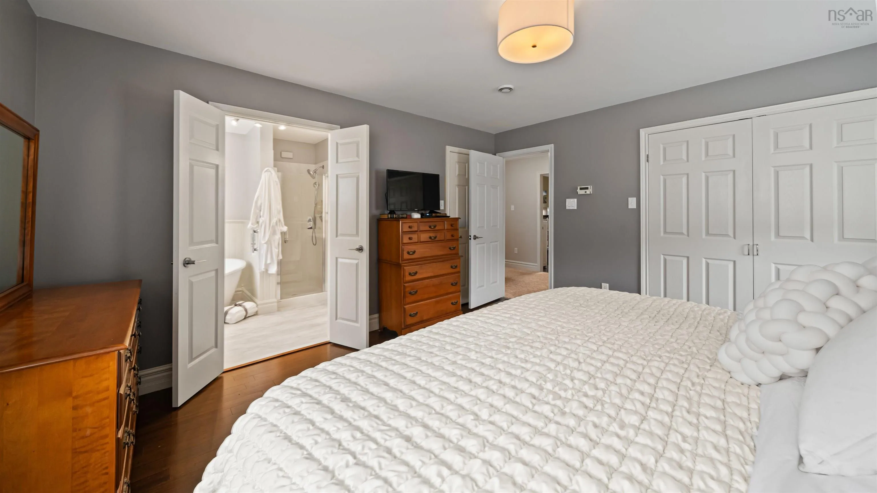 17 Oakley Avenue, Halifax, NS B3M 3G6, 6 Bedrooms Bedrooms, ,4 BathroomsBathrooms,Residential,For Sale,Oakley,202522937