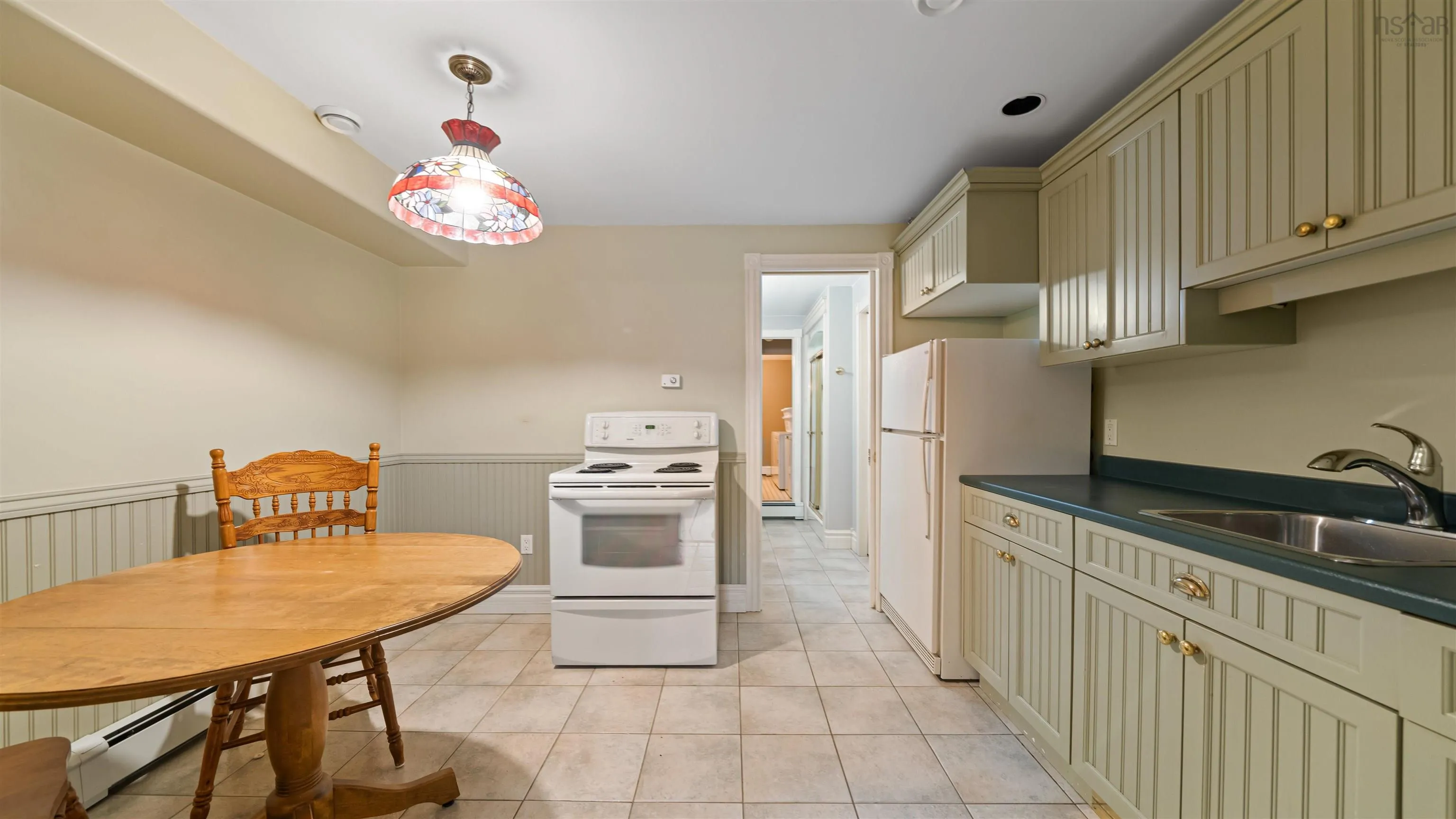 17 Oakley Avenue, Halifax, NS B3M 3G6, 6 Bedrooms Bedrooms, ,4 BathroomsBathrooms,Residential,For Sale,Oakley,202522937