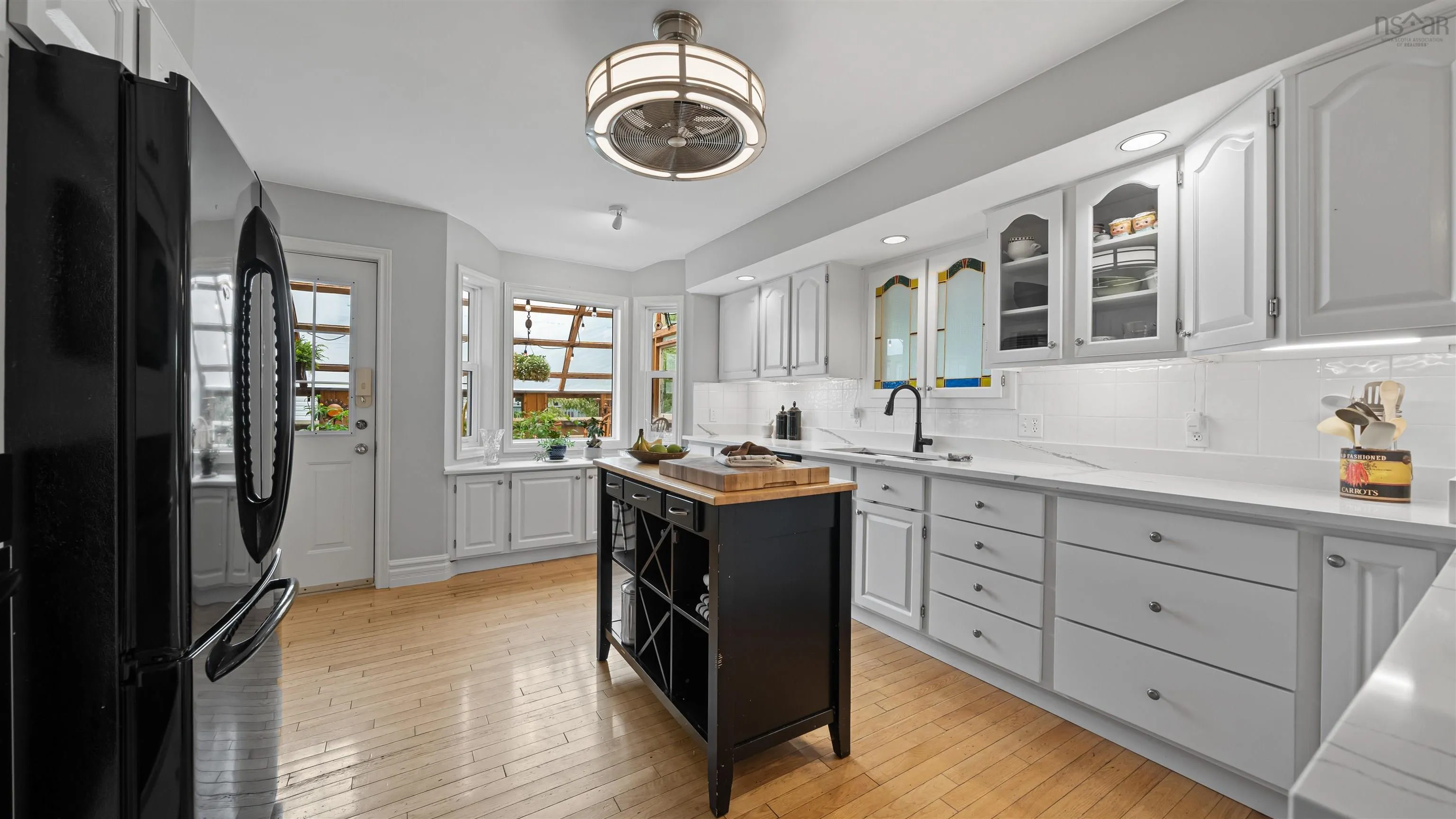 17 Oakley Avenue, Halifax, NS B3M 3G6, 6 Bedrooms Bedrooms, ,4 BathroomsBathrooms,Residential,For Sale,Oakley,202522937