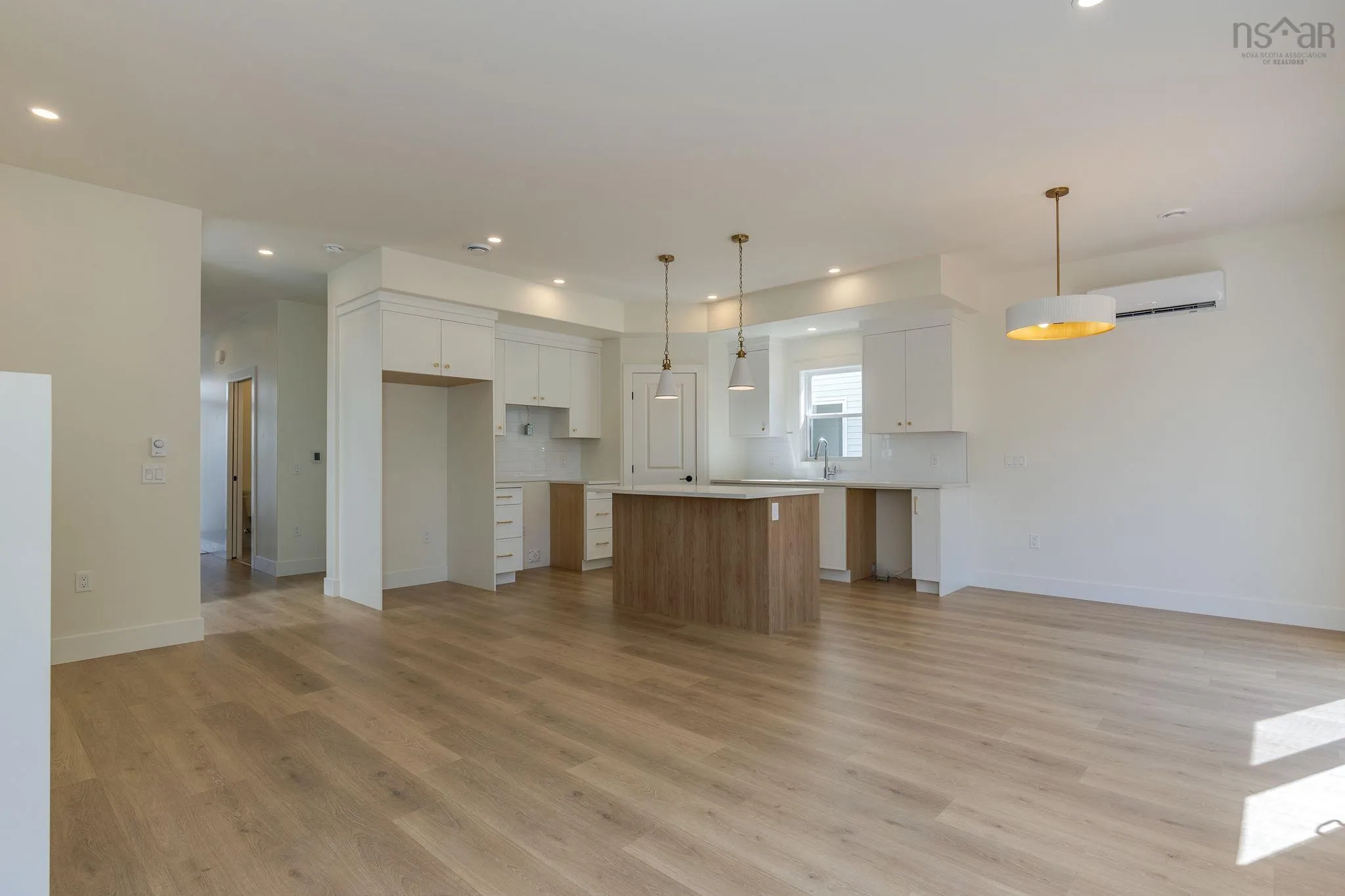 38-45 Pearlgarden Close, Dartmouth, NS B2X 0C3, 3 Bedrooms Bedrooms, ,4 BathroomsBathrooms,Residential,For Sale,Pearlgarden,202523596