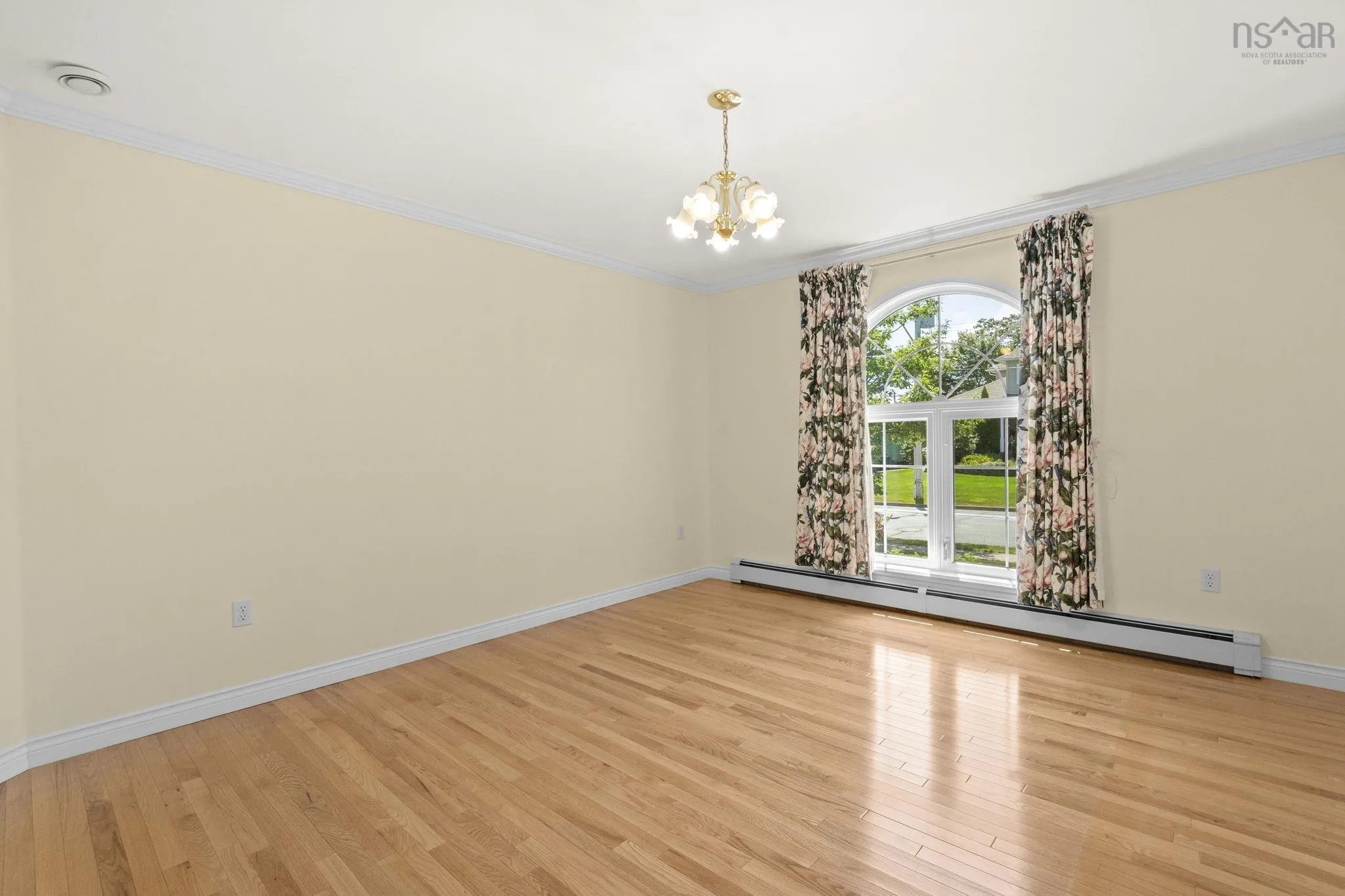152 Roxbury Crescent, Halifax, NS B3M 4T1, 4 Bedrooms Bedrooms, ,3 BathroomsBathrooms,Residential,For Sale,Roxbury,202521887