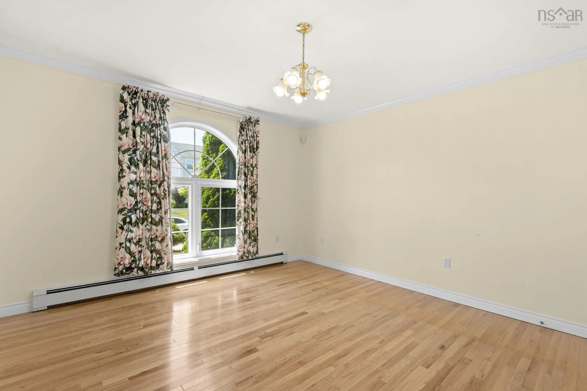 152 Roxbury Crescent, Halifax, NS B3M 4T1, 4 Bedrooms Bedrooms, ,3 BathroomsBathrooms,Residential,For Sale,Roxbury,202521887