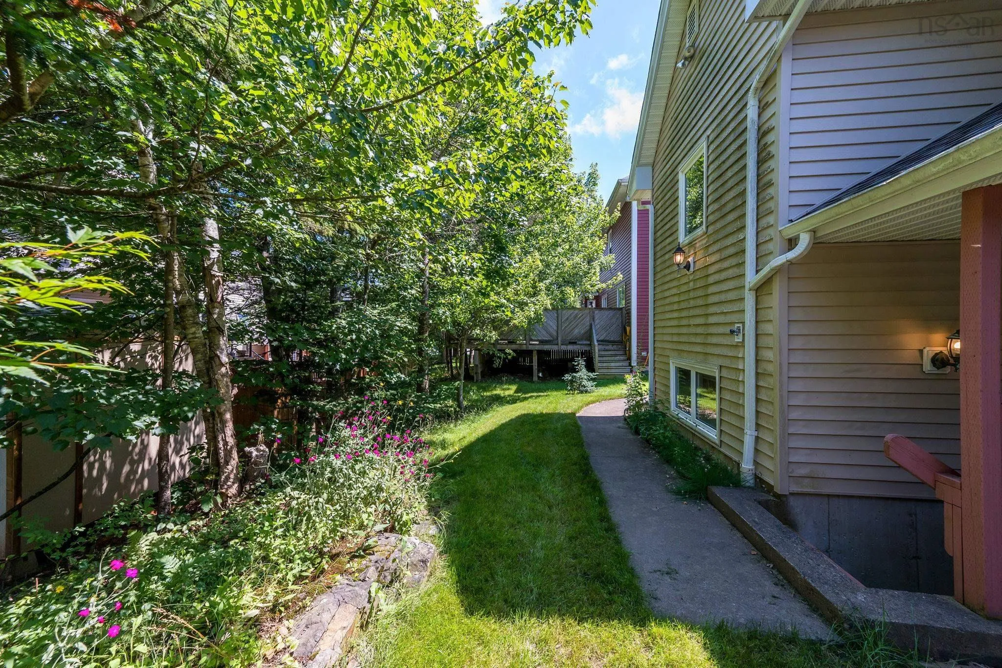 152 Roxbury Crescent, Halifax, NS B3M 4T1, 4 Bedrooms Bedrooms, ,3 BathroomsBathrooms,Residential,For Sale,Roxbury,202521887