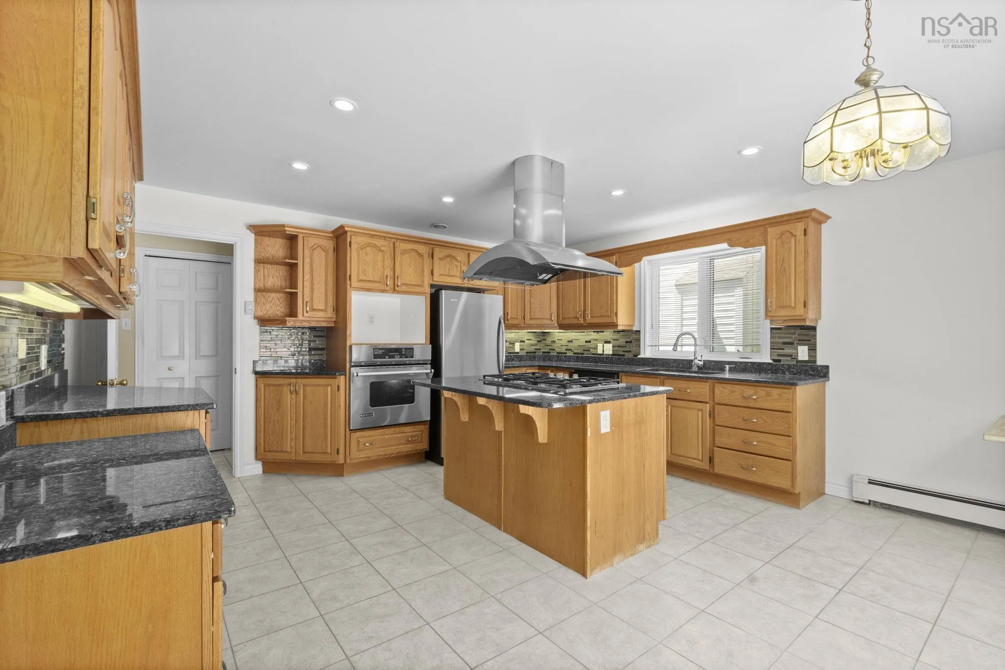 152 Roxbury Crescent, Halifax, NS B3M 4T1, 4 Bedrooms Bedrooms, ,3 BathroomsBathrooms,Residential,For Sale,Roxbury,202521887