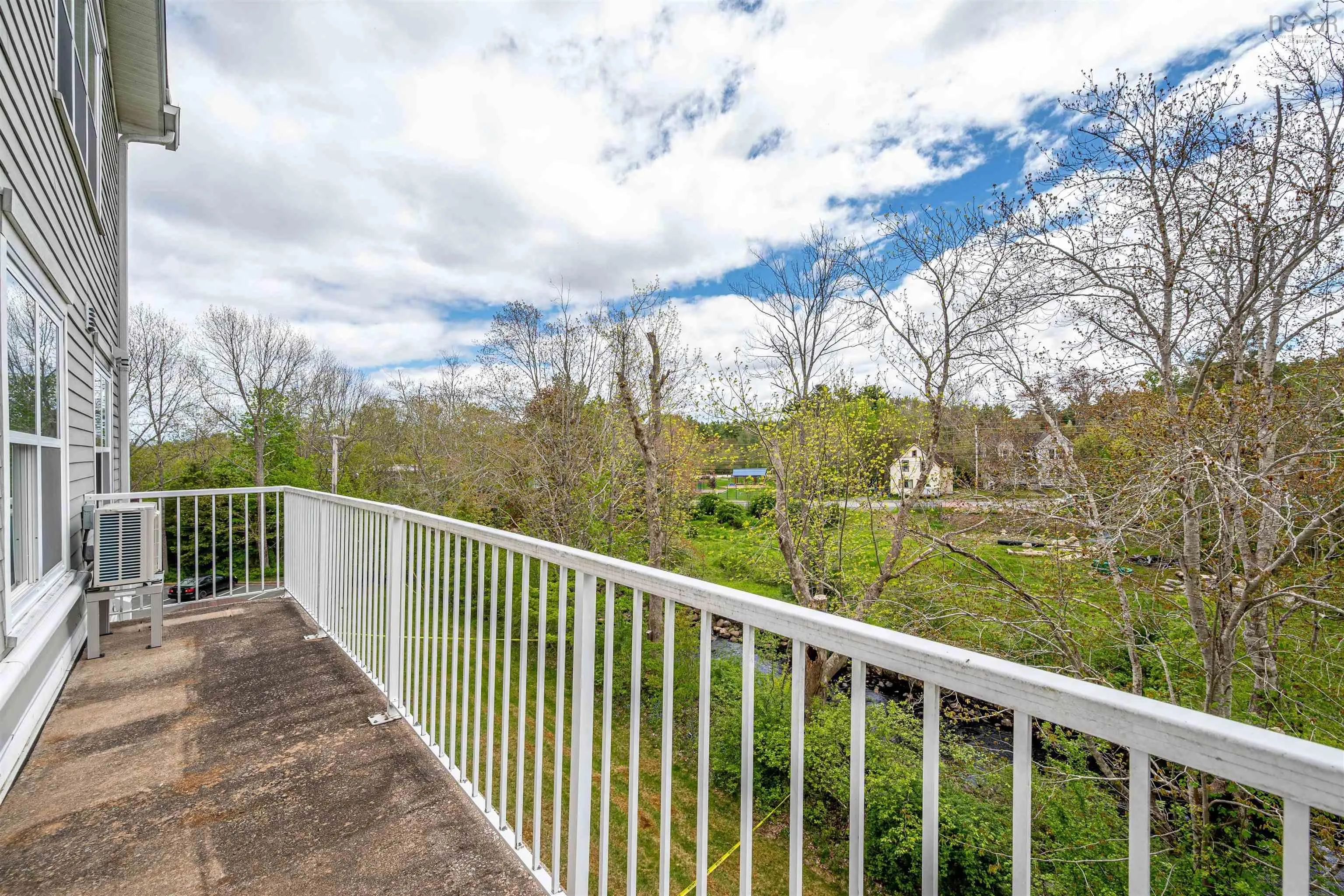 305-476 Main Street, Mahone Bay, NS B0J 2E0, 2 Bedrooms Bedrooms, ,2 BathroomsBathrooms,Residential,For Sale,Main,202511952