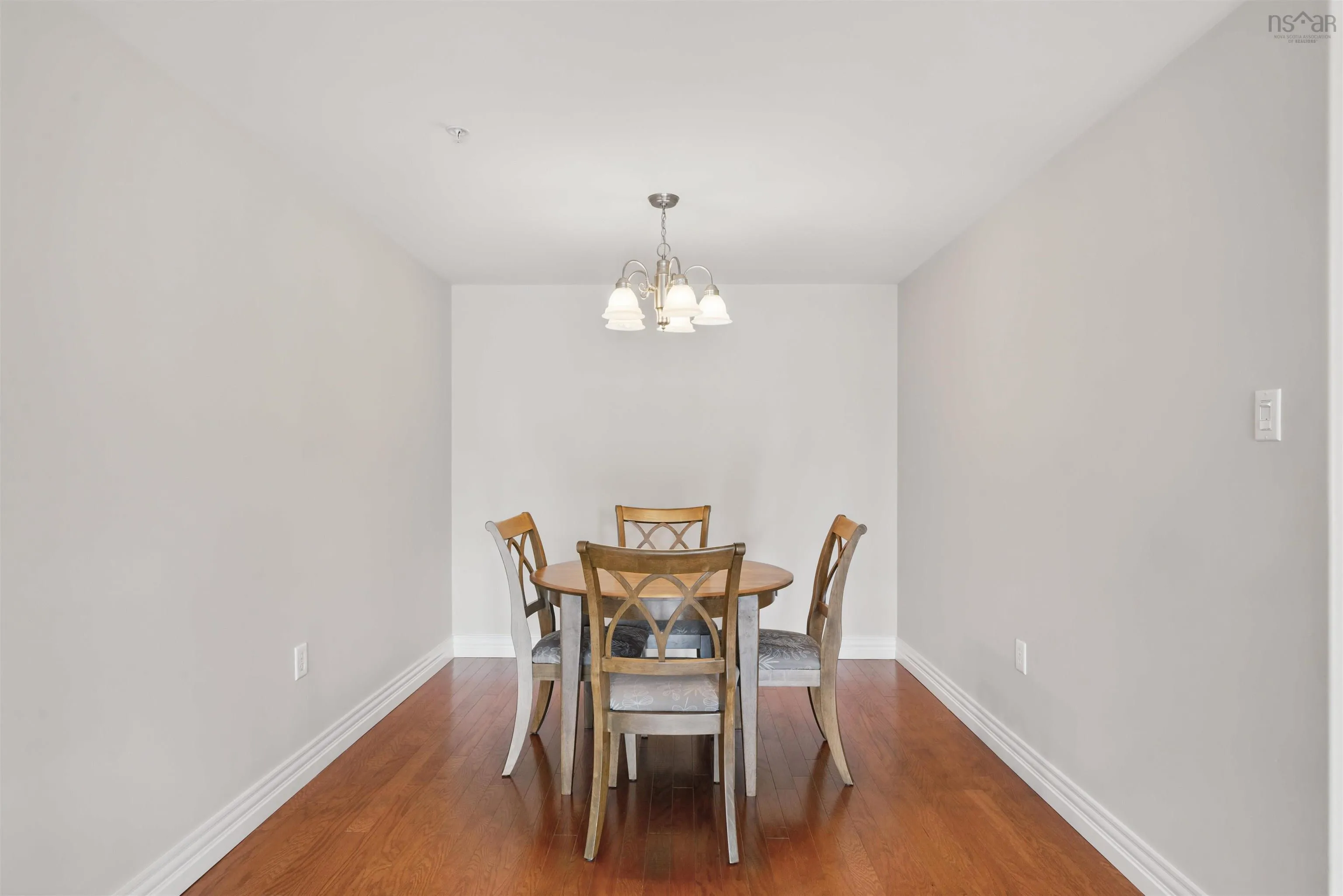 305-476 Main Street, Mahone Bay, NS B0J 2E0, 2 Bedrooms Bedrooms, ,2 BathroomsBathrooms,Residential,For Sale,Main,202511952