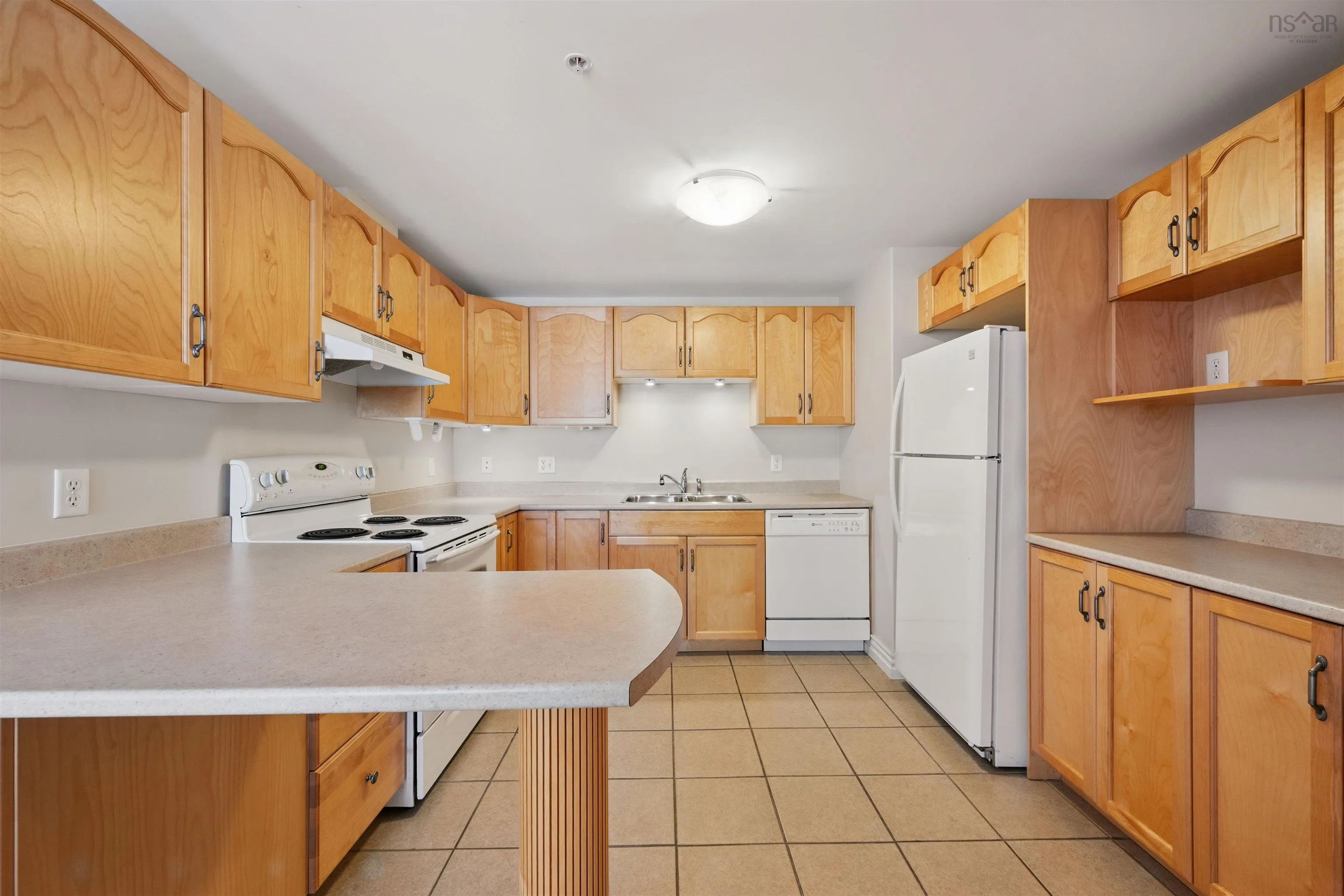 305-476 Main Street, Mahone Bay, NS B0J 2E0, 2 Bedrooms Bedrooms, ,2 BathroomsBathrooms,Residential,For Sale,Main,202511952