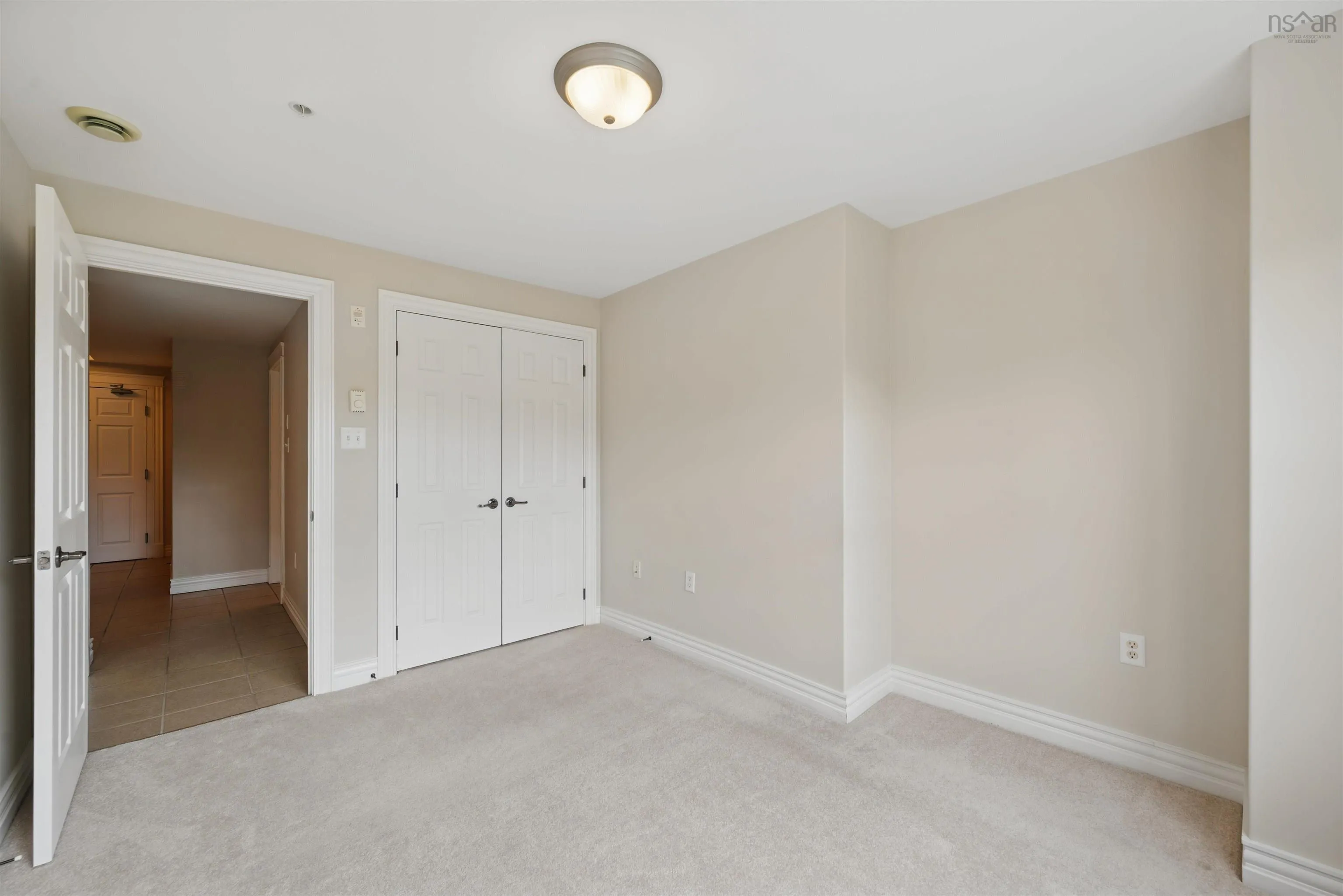 305-476 Main Street, Mahone Bay, NS B0J 2E0, 2 Bedrooms Bedrooms, ,2 BathroomsBathrooms,Residential,For Sale,Main,202511952