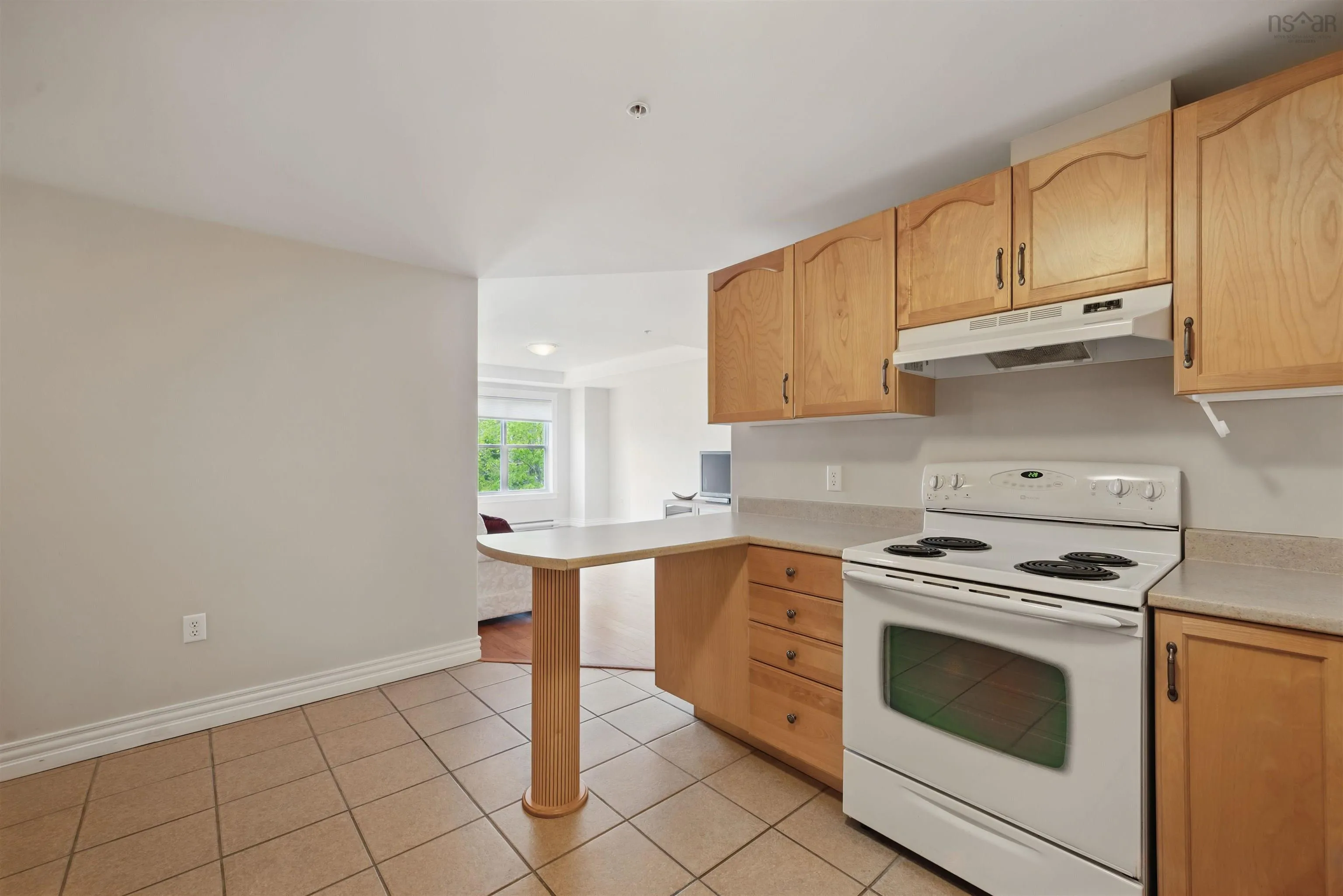 305-476 Main Street, Mahone Bay, NS B0J 2E0, 2 Bedrooms Bedrooms, ,2 BathroomsBathrooms,Residential,For Sale,Main,202511952