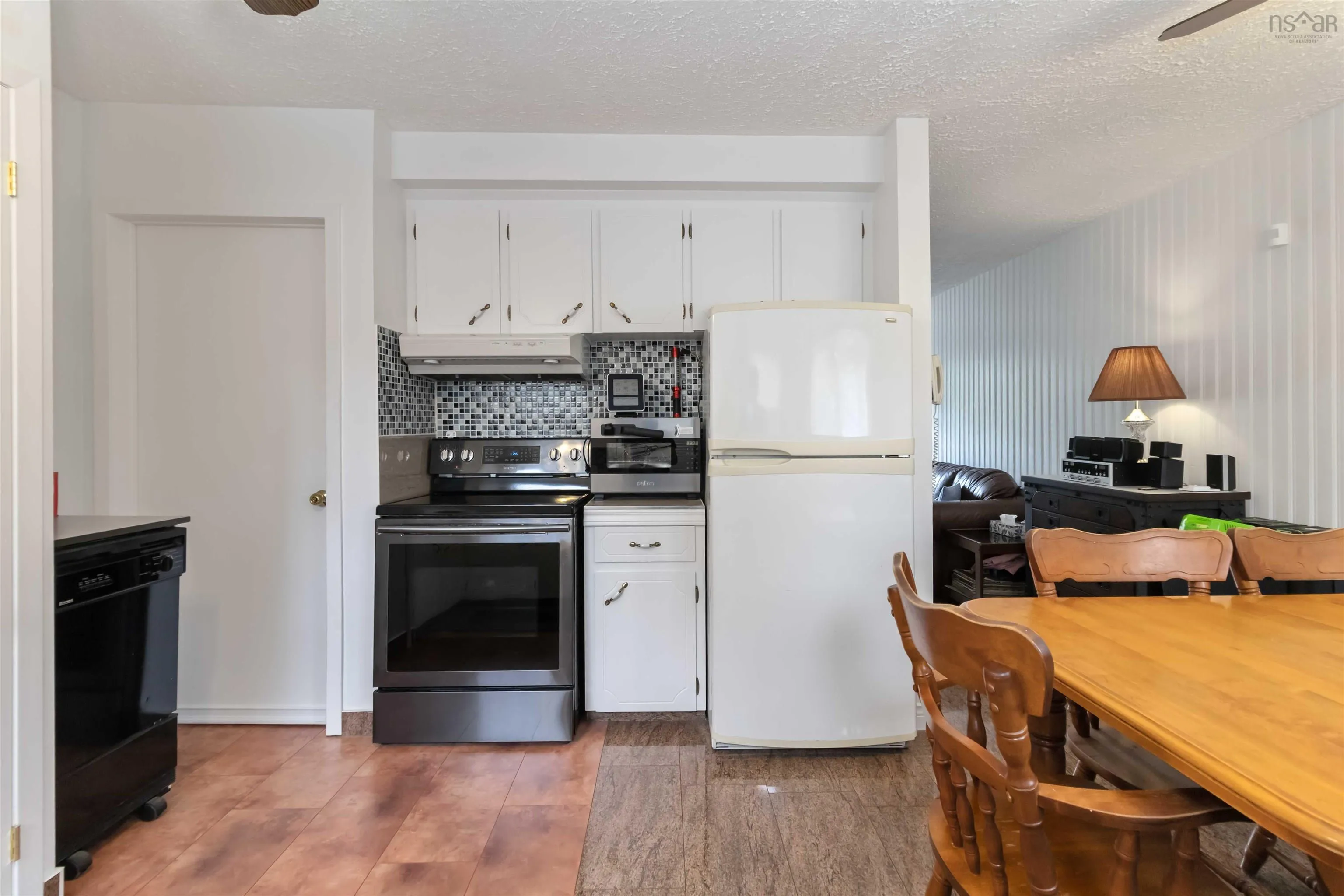 78a Old Sambro Road, Halifax, NS B3R 1R2, 3 Bedrooms Bedrooms, ,2 BathroomsBathrooms,Residential,For Sale,Old Sambro,202517410