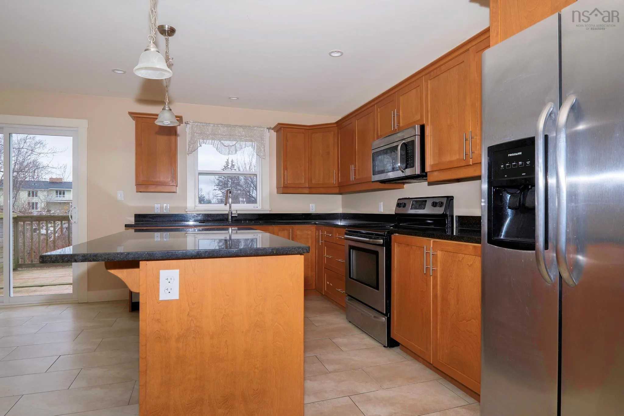 111 Armada Drive, Rockingham Ns B3m 1s2, 3 Bedrooms Bedrooms, ,4 BathroomsBathrooms,Residential,For Sale,Armada,202505630