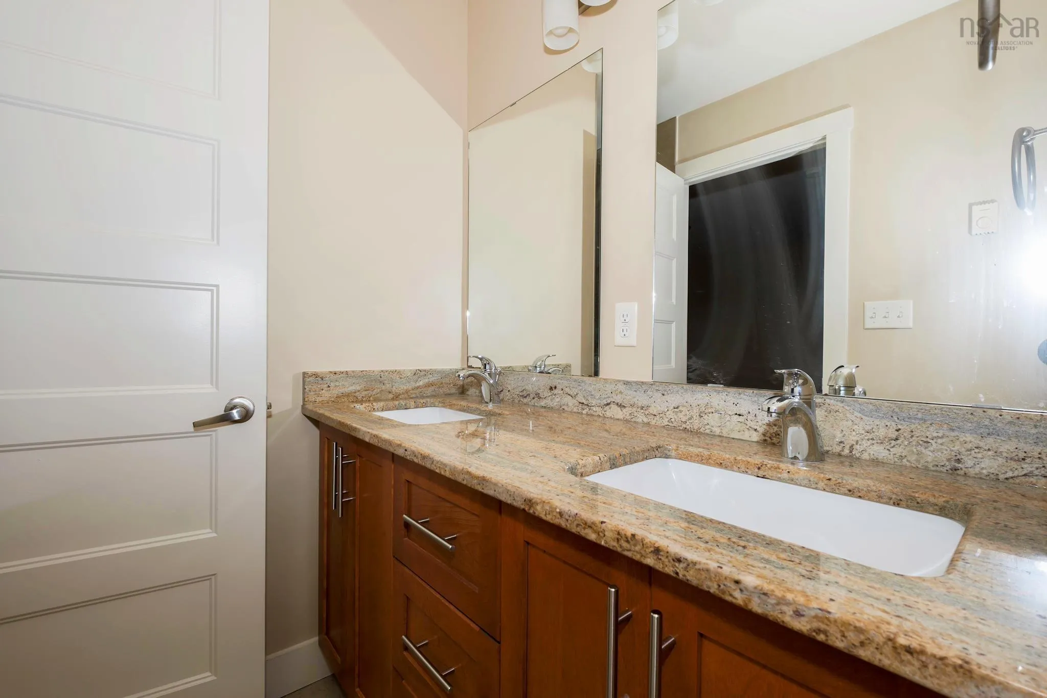 111 Armada Drive, Rockingham Ns B3m 1s2, 3 Bedrooms Bedrooms, ,4 BathroomsBathrooms,Residential,For Sale,Armada,202505630