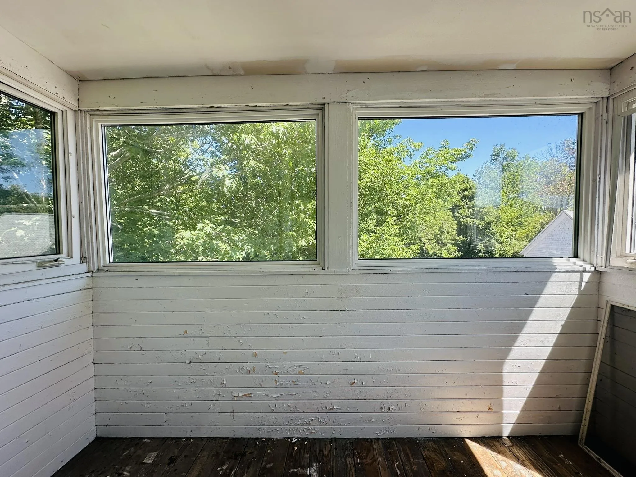 12 Fairview Avenue, Stellarton, NS B0K 1S0, 5 Bedrooms Bedrooms, ,2 BathroomsBathrooms,Residential,For Sale,Fairview,202520030