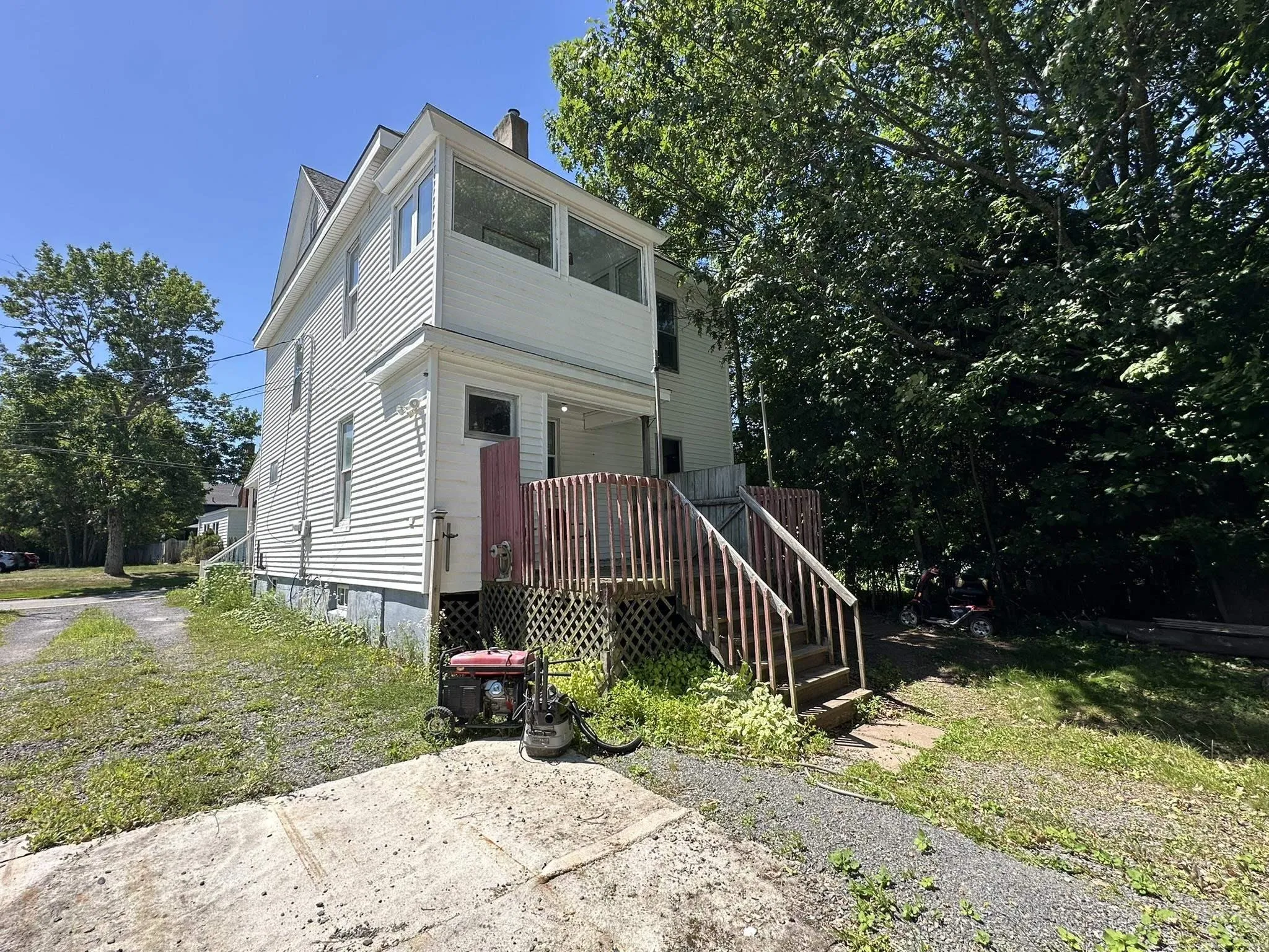 12 Fairview Avenue, Stellarton, NS B0K 1S0, 5 Bedrooms Bedrooms, ,2 BathroomsBathrooms,Residential,For Sale,Fairview,202520030