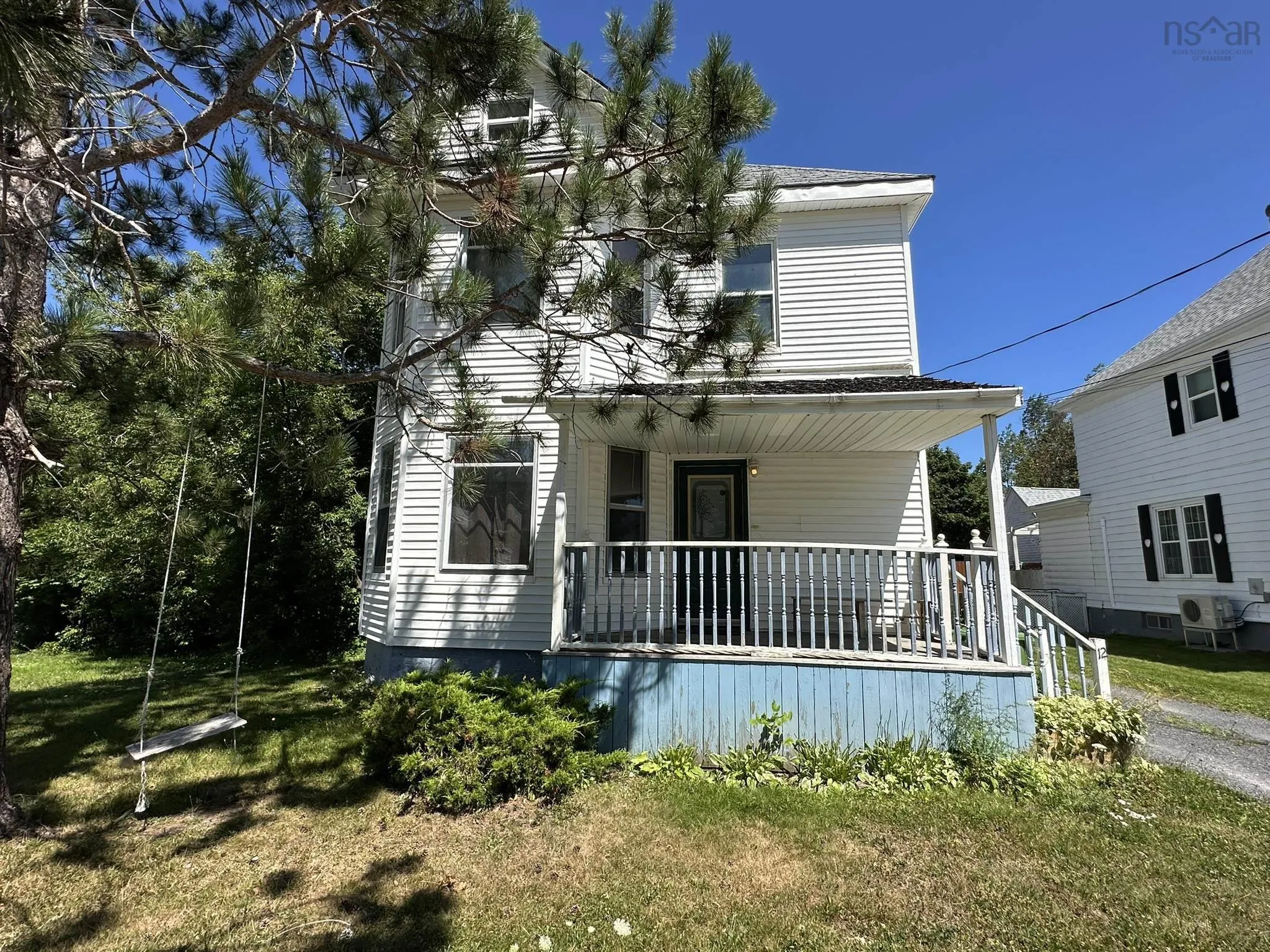 12 Fairview Avenue, Stellarton, NS B0K 1S0, 5 Bedrooms Bedrooms, ,2 BathroomsBathrooms,Residential,For Sale,Fairview,202520030