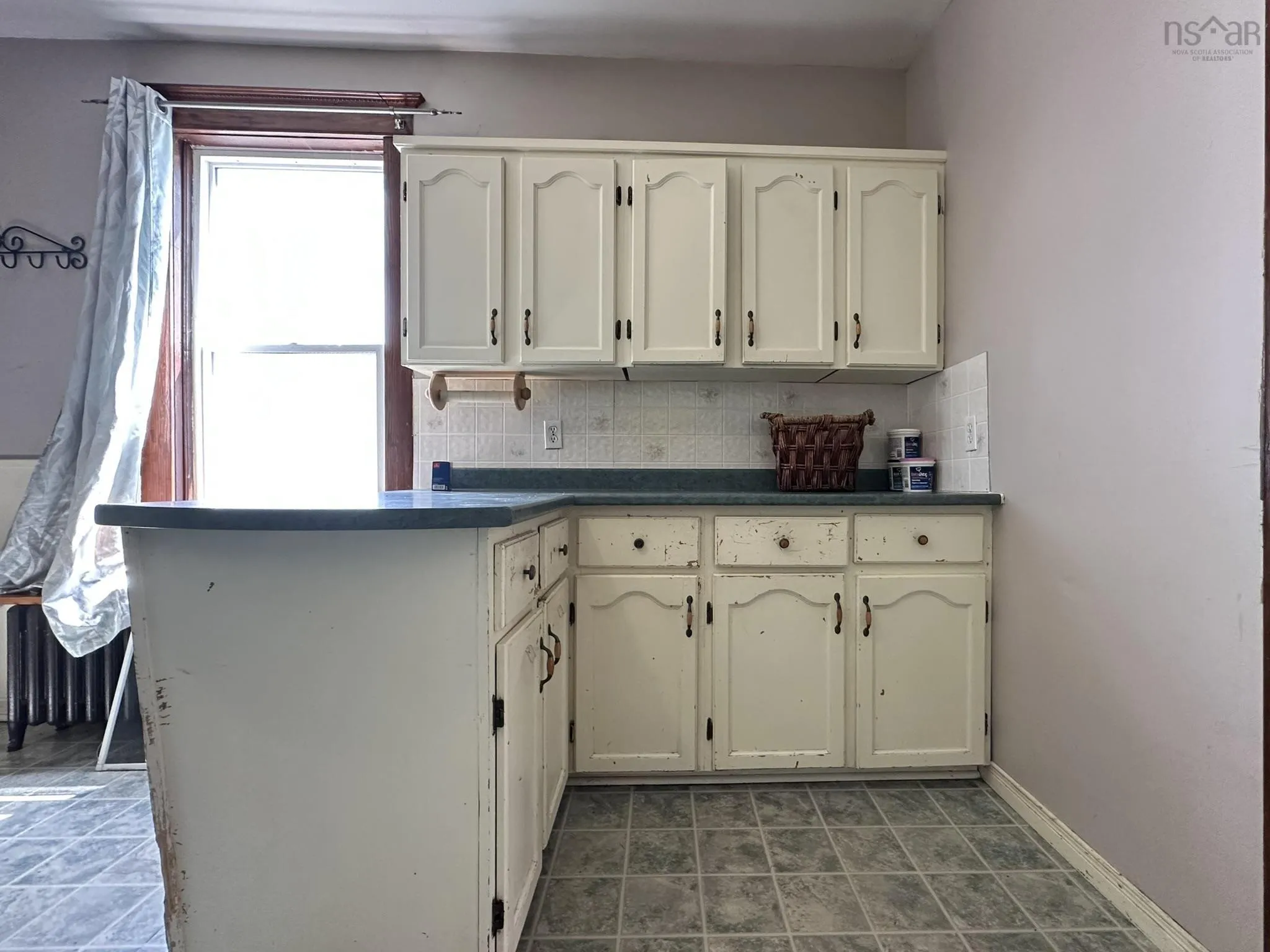 12 Fairview Avenue, Stellarton, NS B0K 1S0, 5 Bedrooms Bedrooms, ,2 BathroomsBathrooms,Residential,For Sale,Fairview,202520030