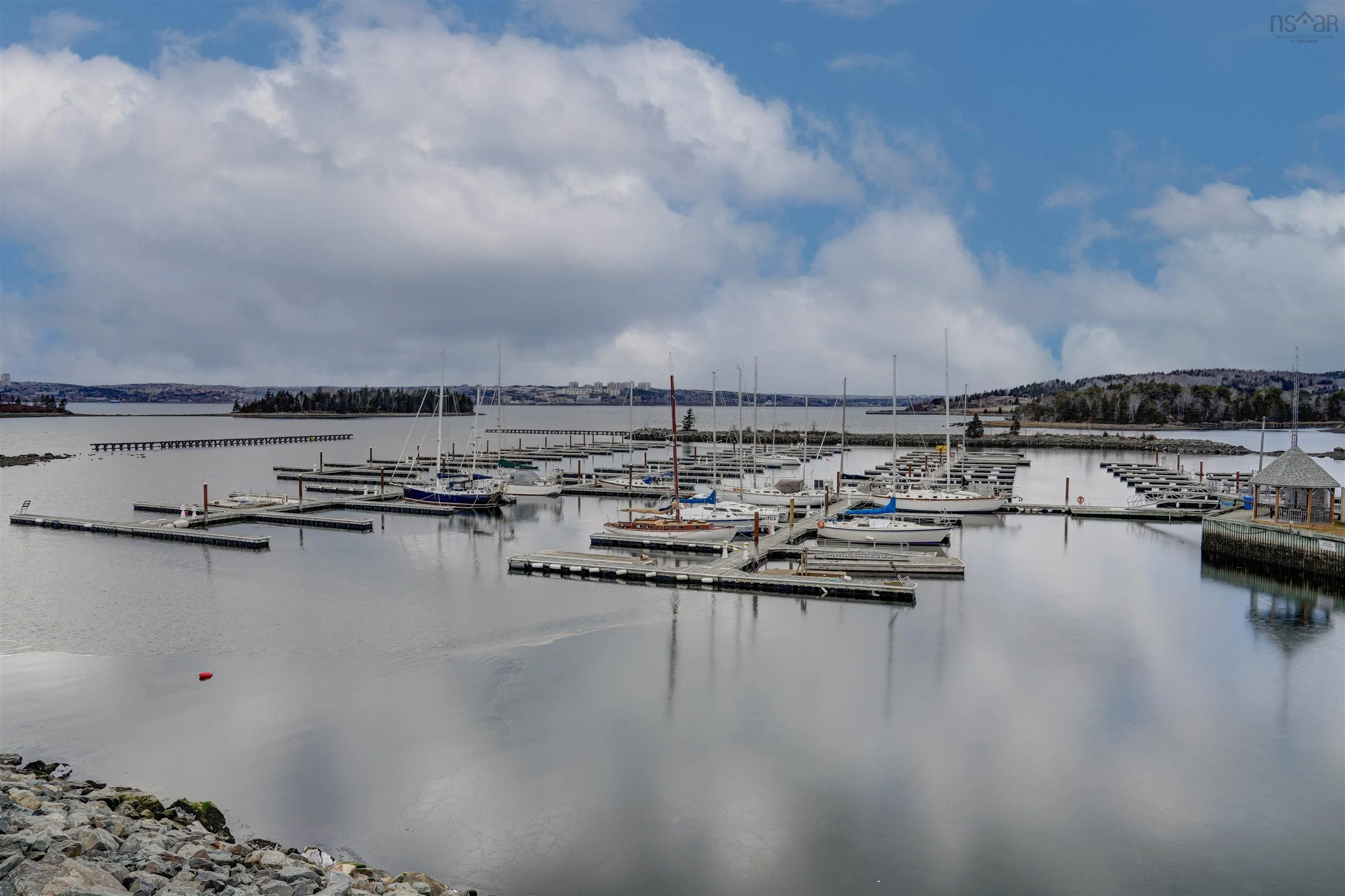 306-72 Seapoint Road, Dartmouth, NS B3B 0K8, 1 Bedroom Bedrooms, ,1 BathroomBathrooms,Residential,For Sale,Seapoint,202522505