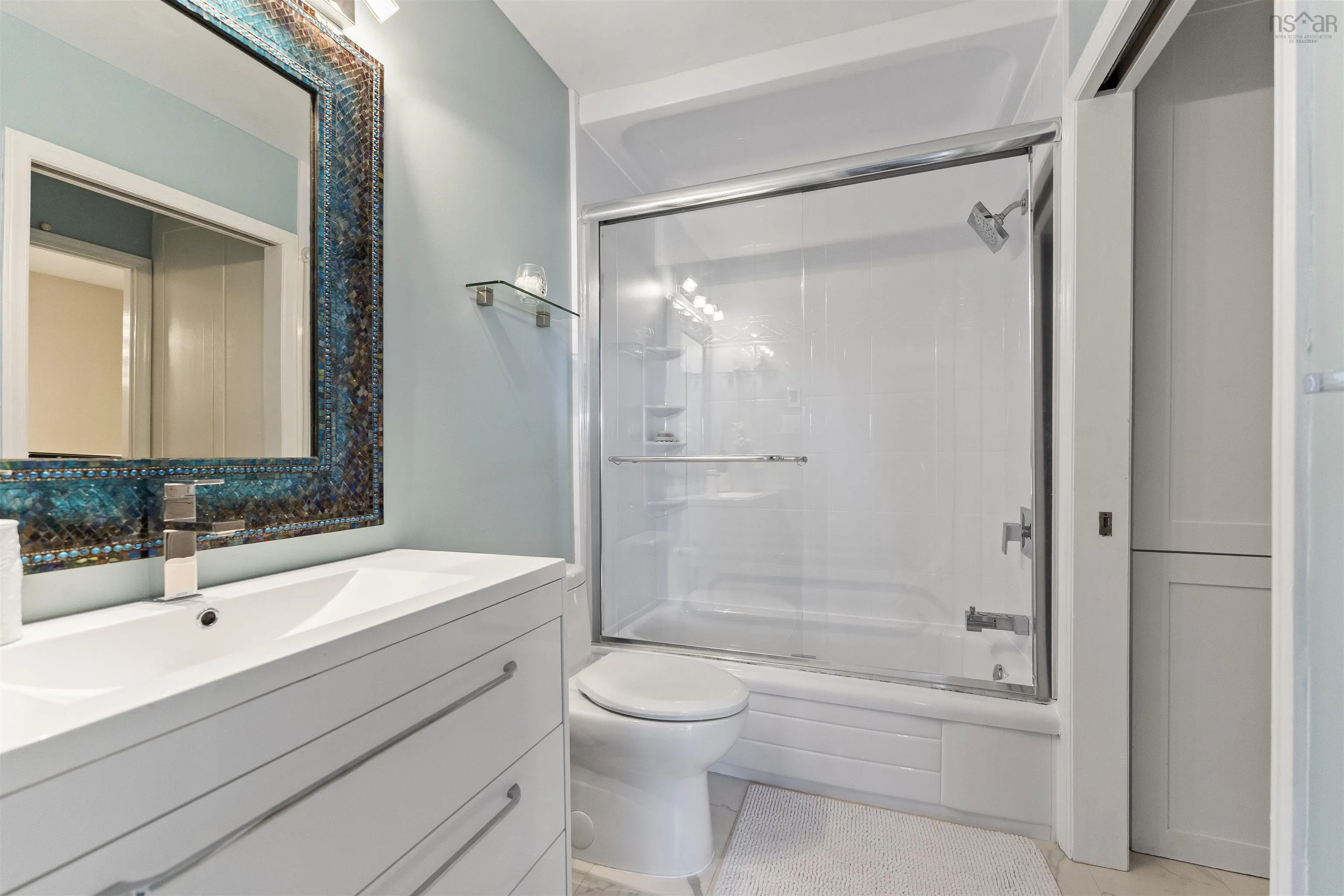 130 Rutledge Street, Bedford, NS B4A 1X6, 3 Bedrooms Bedrooms, ,2 BathroomsBathrooms,Residential,For Sale,Rutledge,202518327