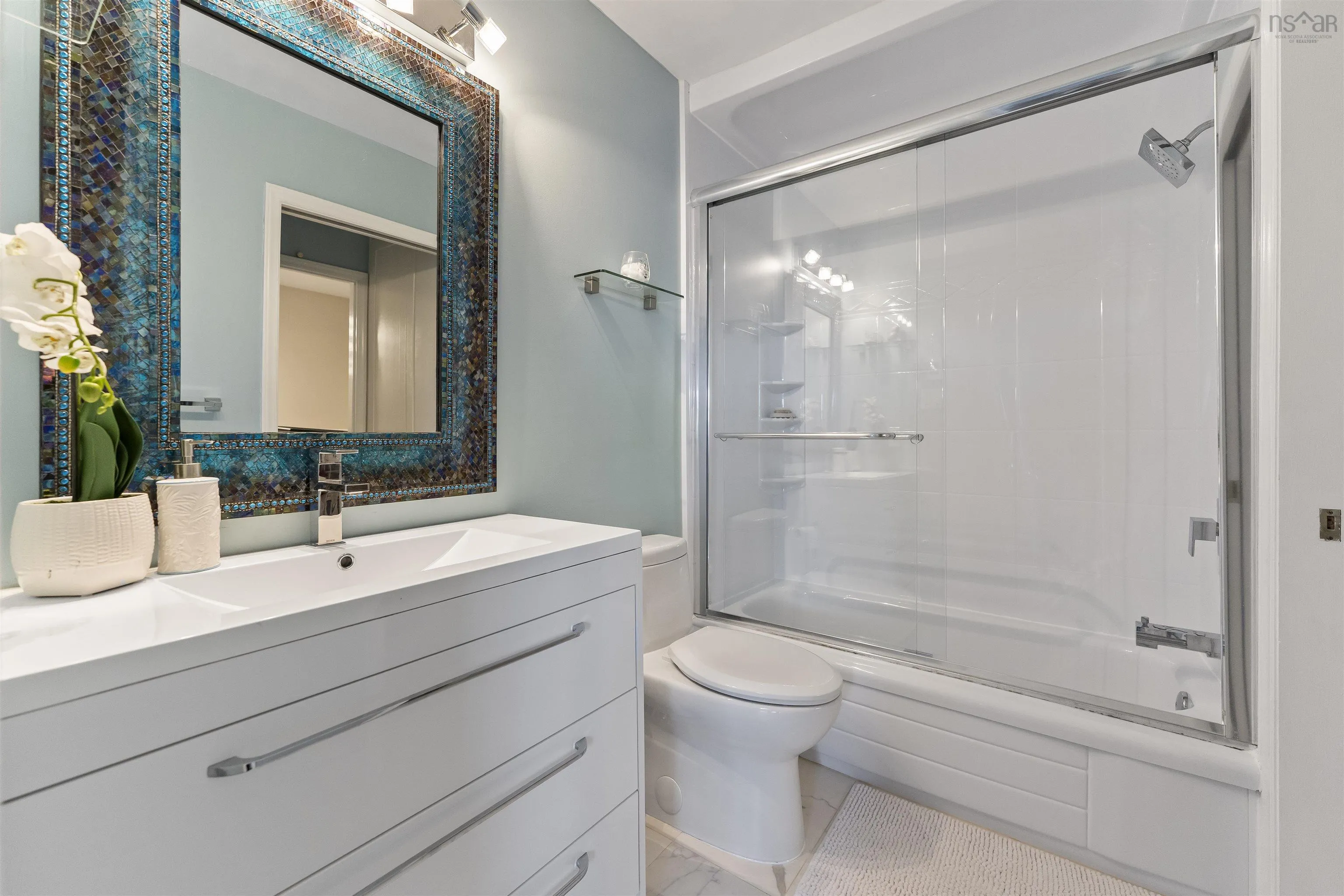 130 Rutledge Street, Bedford, NS B4A 1X6, 3 Bedrooms Bedrooms, ,2 BathroomsBathrooms,Residential,For Sale,Rutledge,202518327