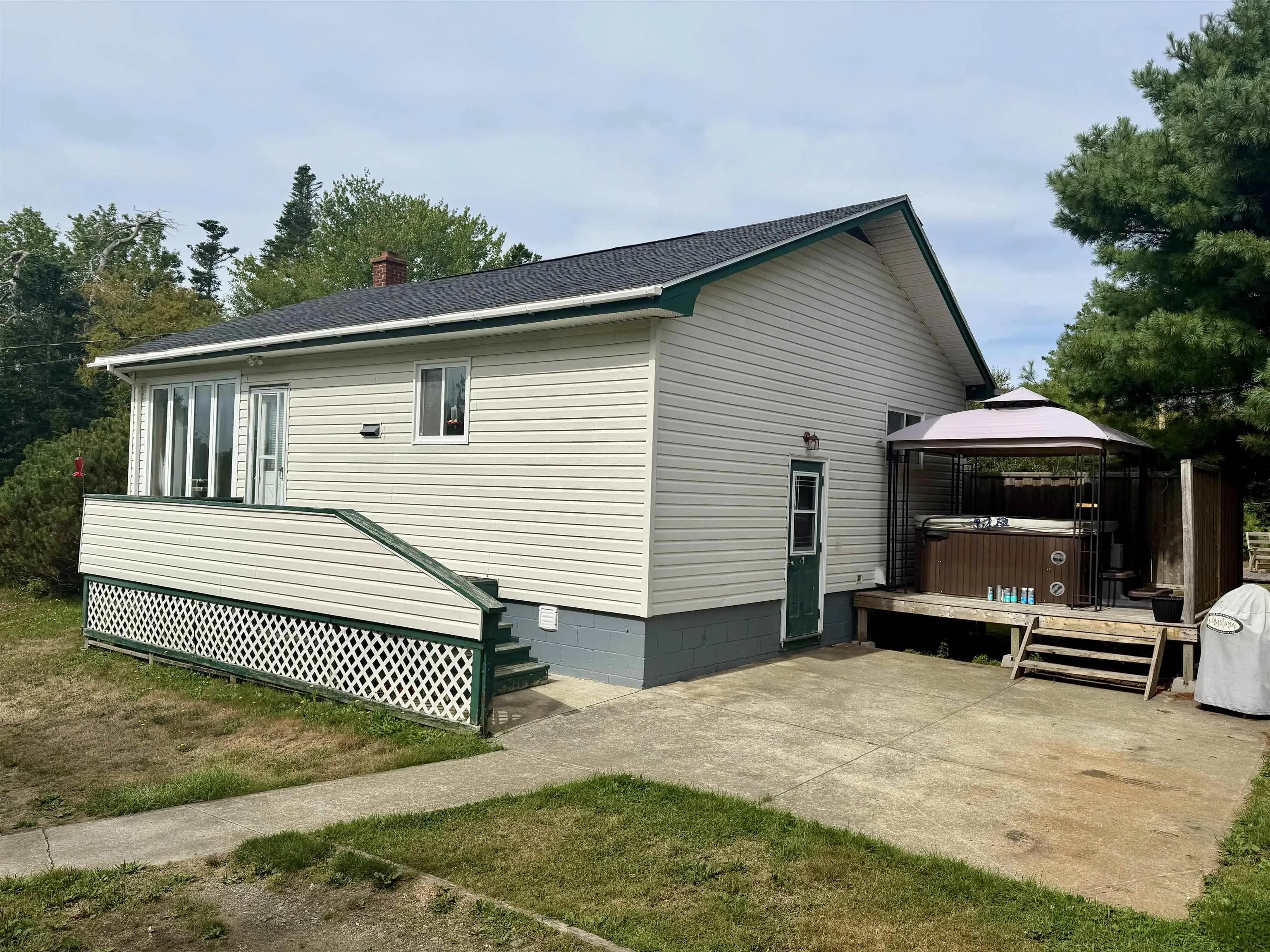 665 Belleville Road, Tusket, NS B0W 3M0, 2 Bedrooms Bedrooms, ,1 BathroomBathrooms,Residential,For Sale,Belleville,202522829