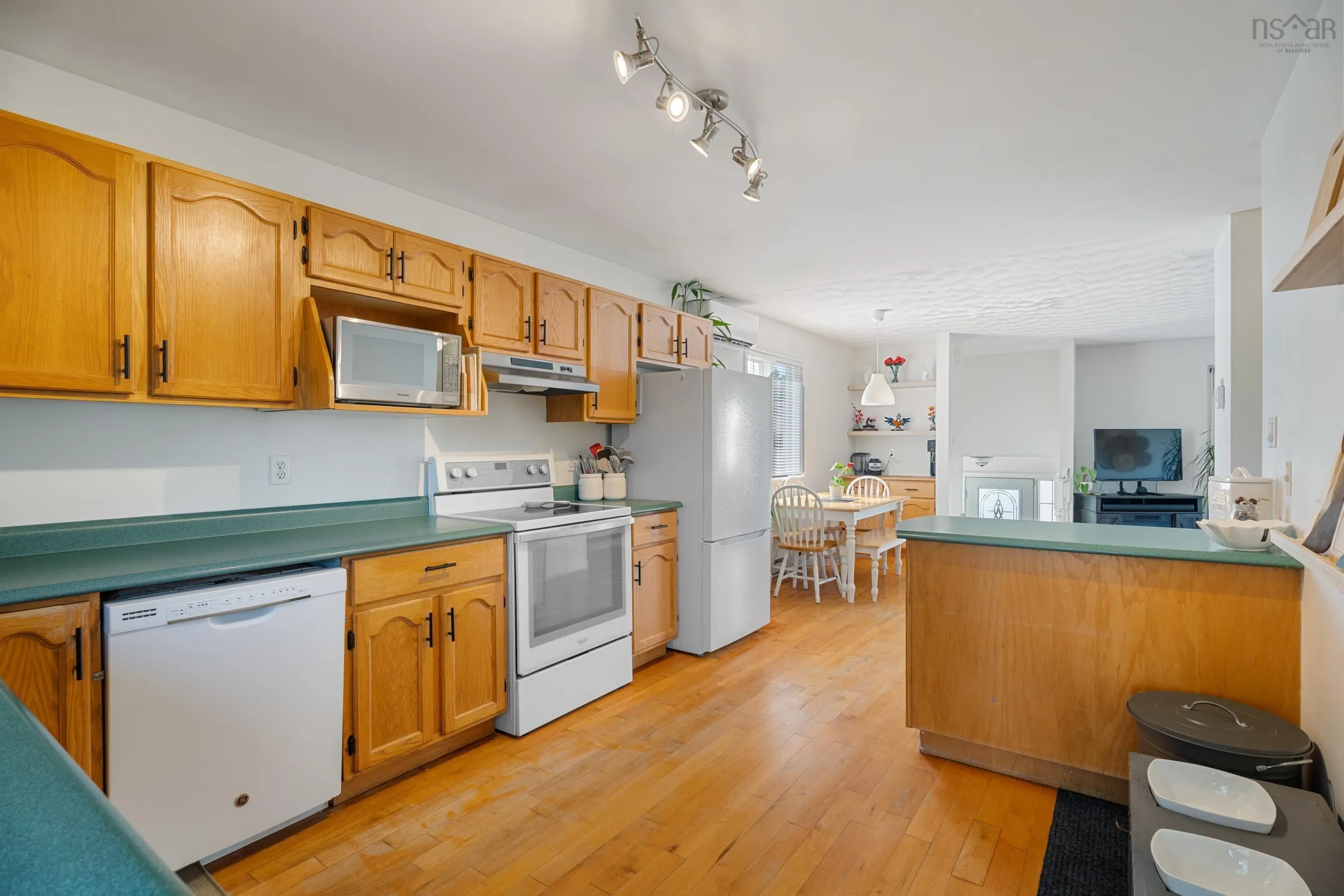 37 Chater Street, Eastern Passage, NS B3G 1N7, 4 Bedrooms Bedrooms, ,2 BathroomsBathrooms,Residential,For Sale,Chater,202521648